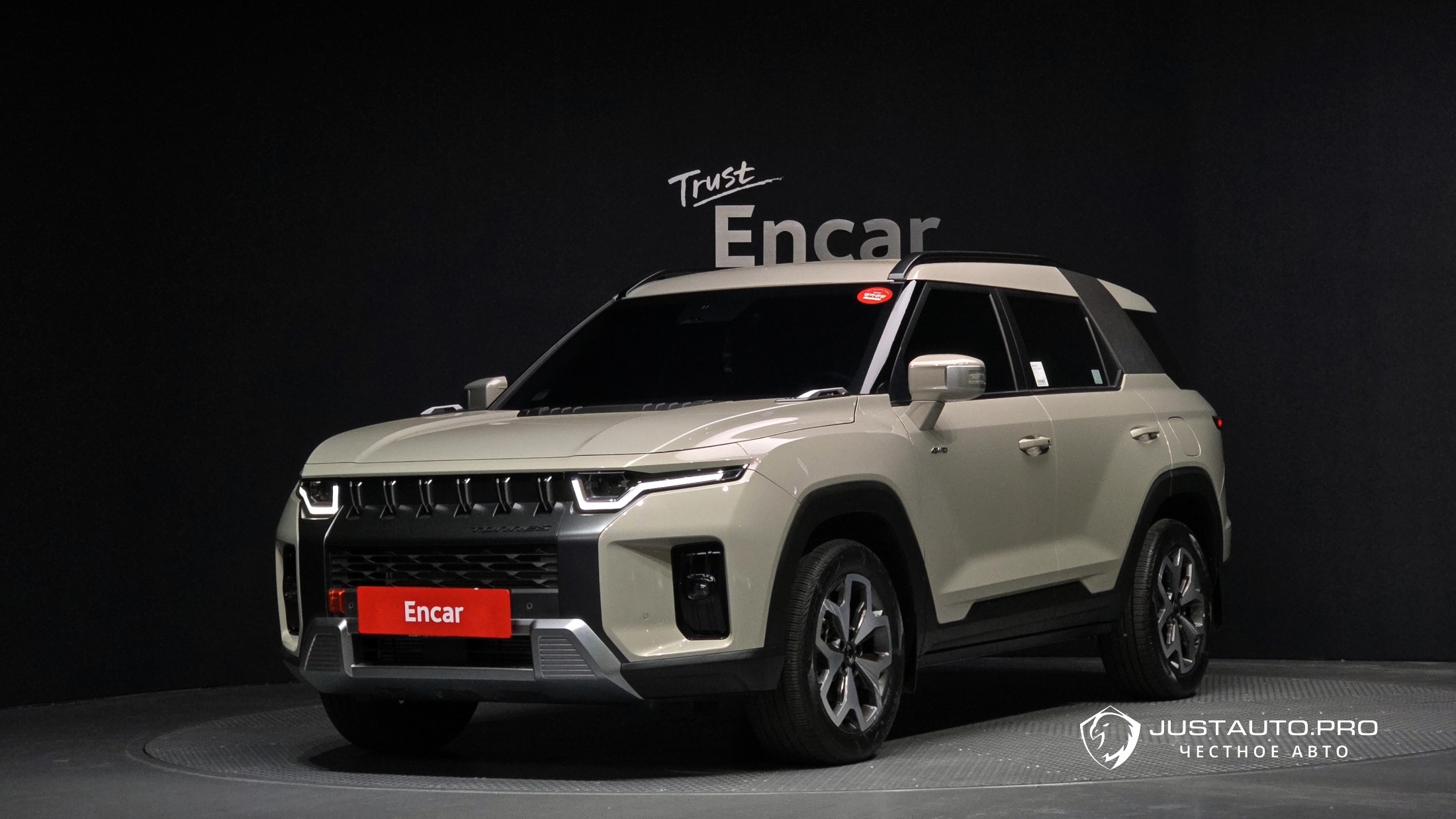 Автомобиль KG_Mobility_Ssangyong Torres