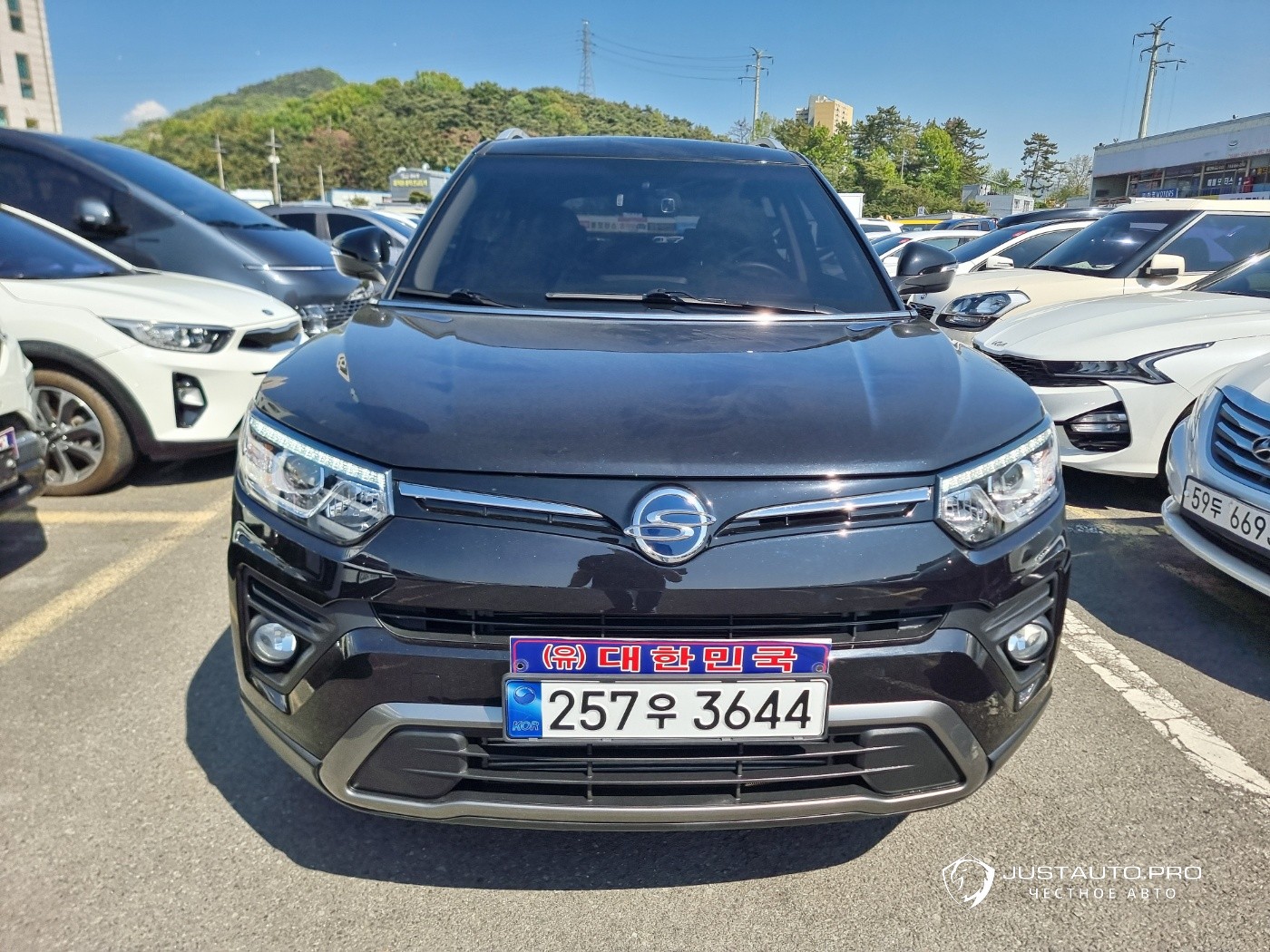 Автомобиль KG_Mobility_Ssangyong TIBOLI