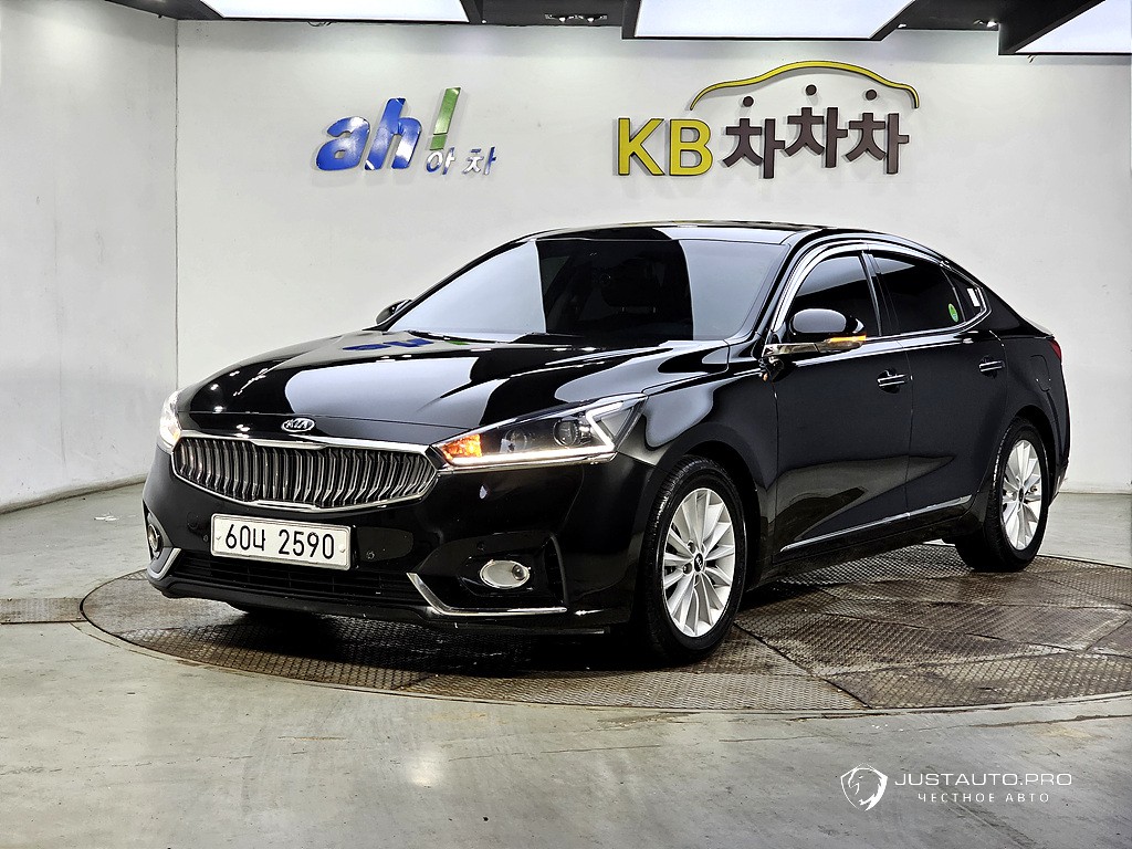 Автомобиль Kia K7