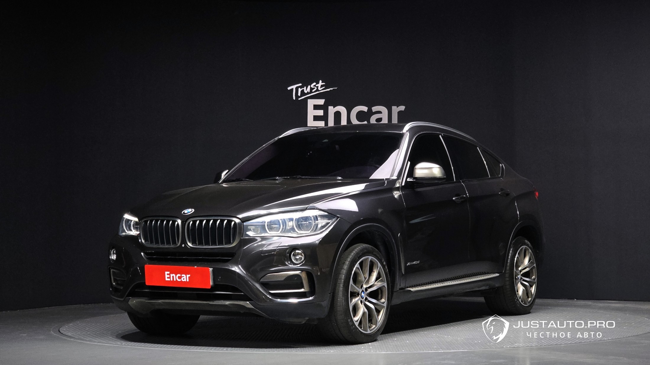 Автомобиль BMW X6