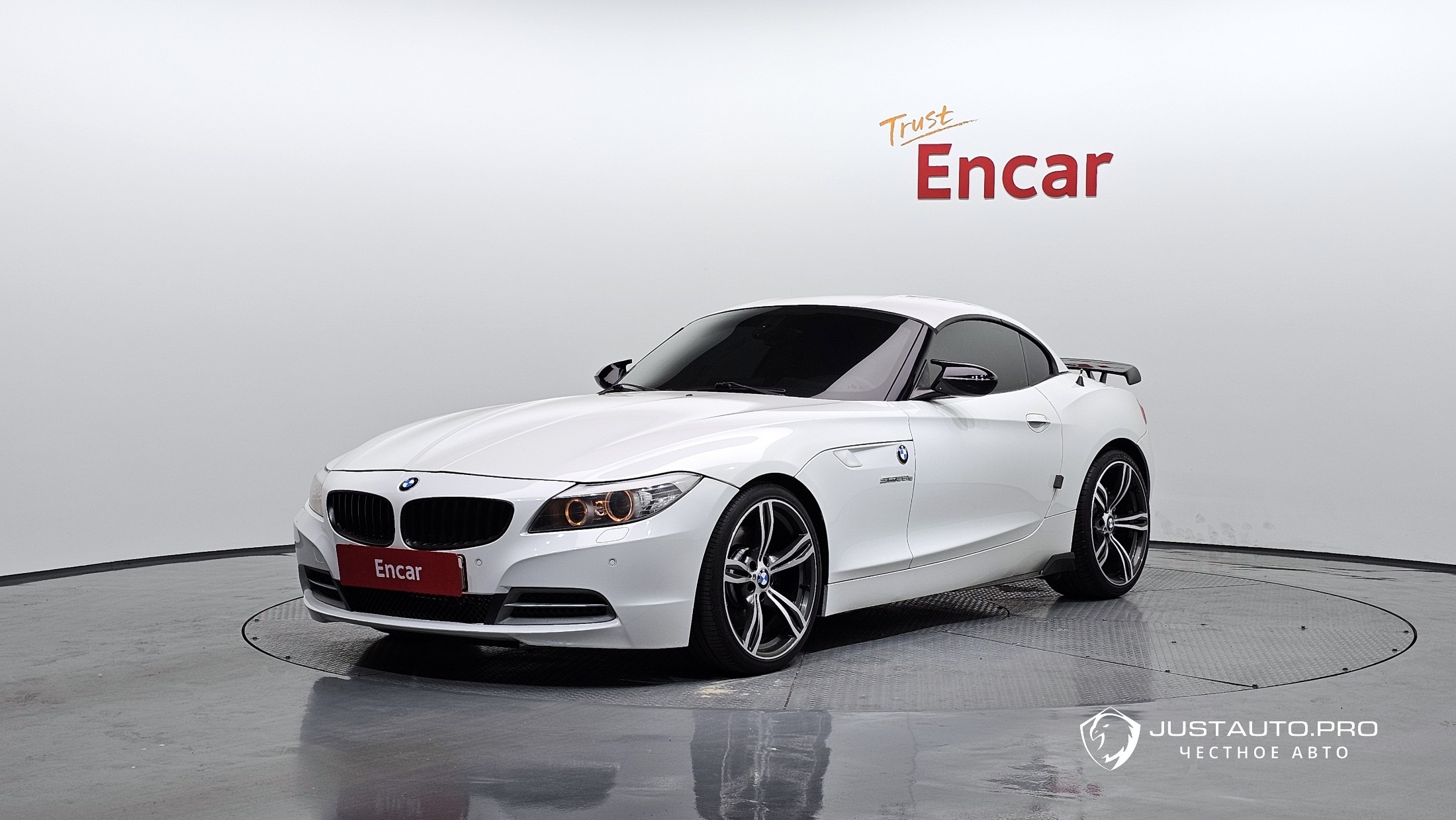 Автомобиль BMW Z4