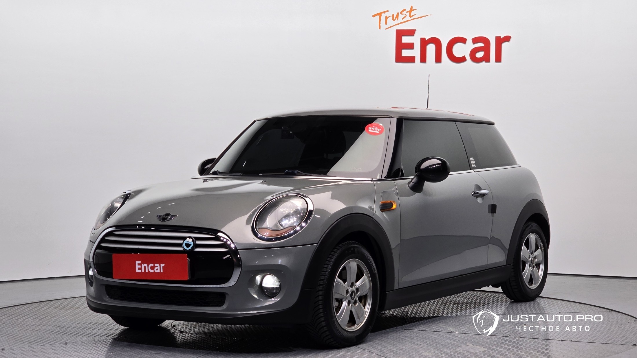 Автомобиль Mini Cooper