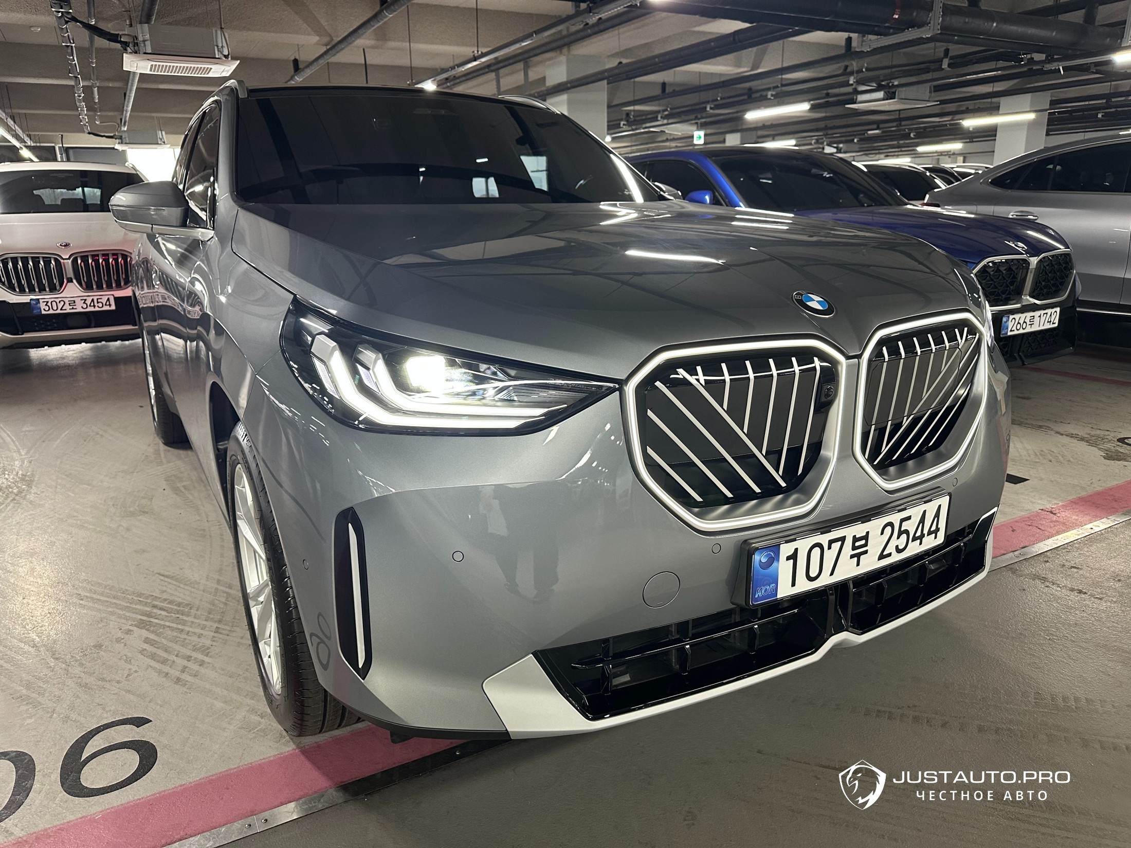 Автомобиль BMW X3