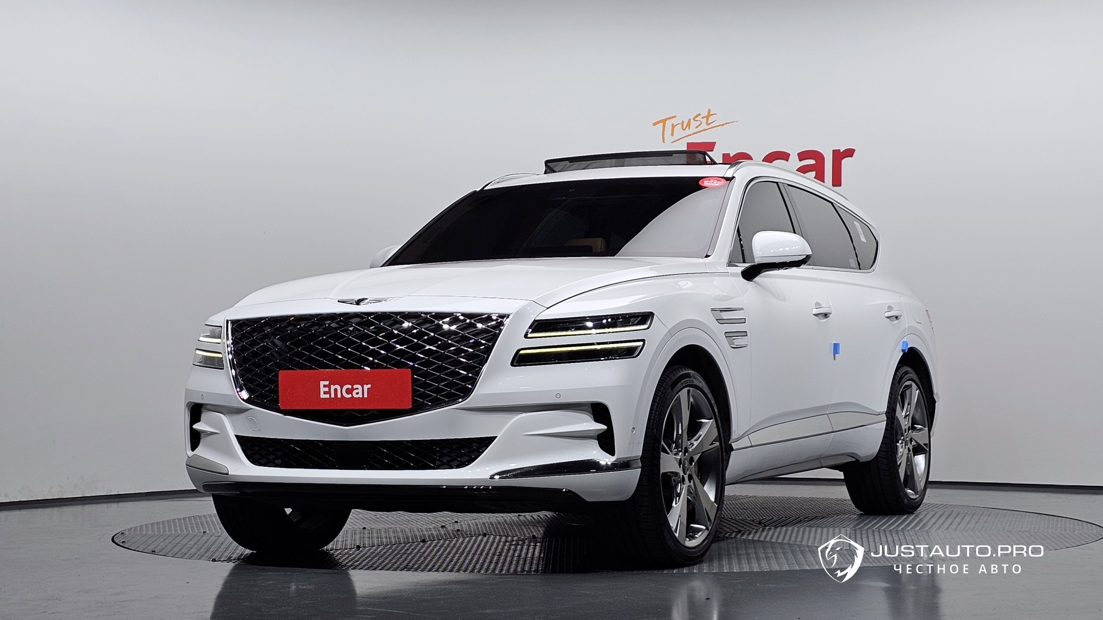 Автомобиль Genesis GV80