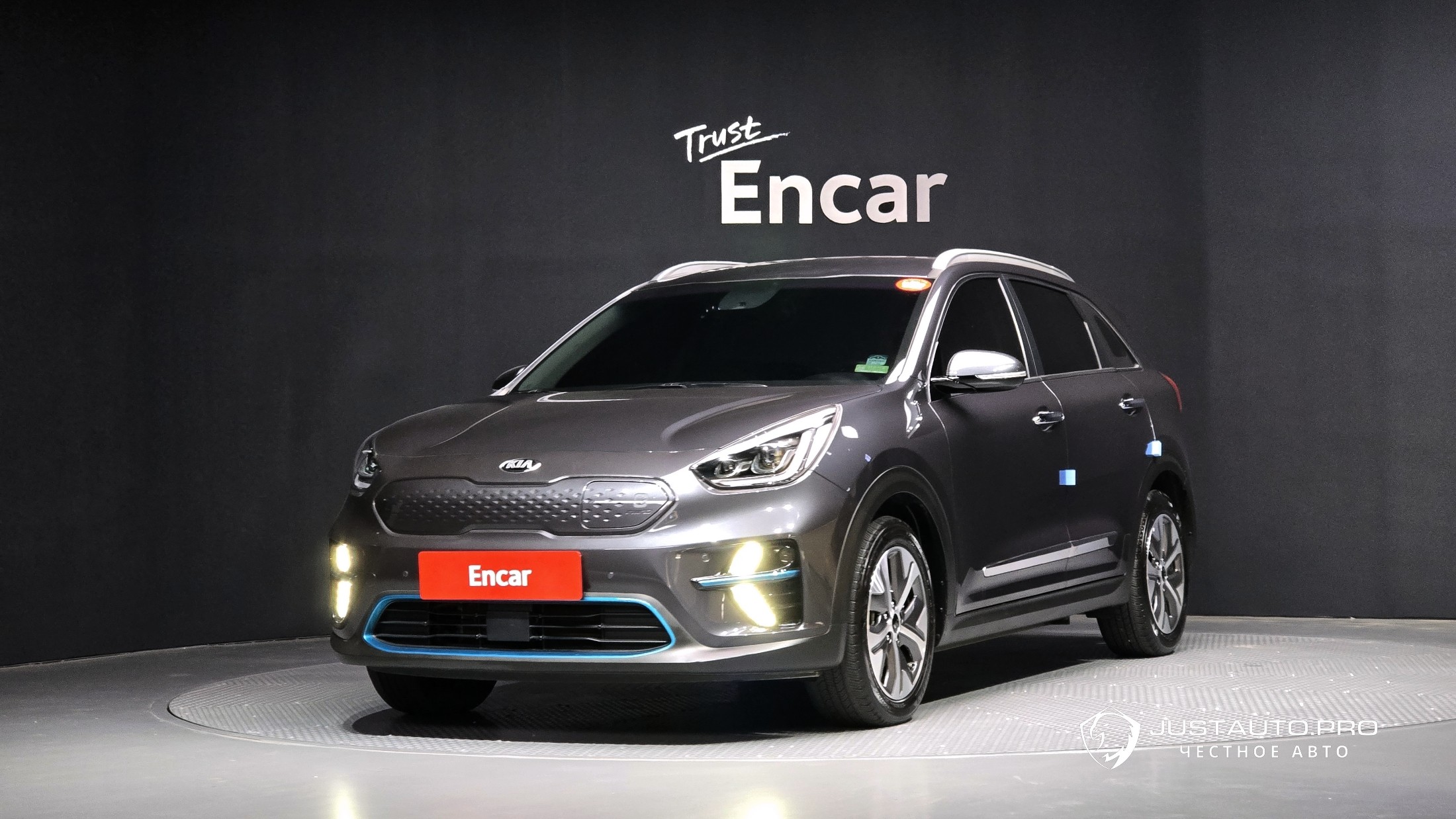 Автомобиль Kia Niro