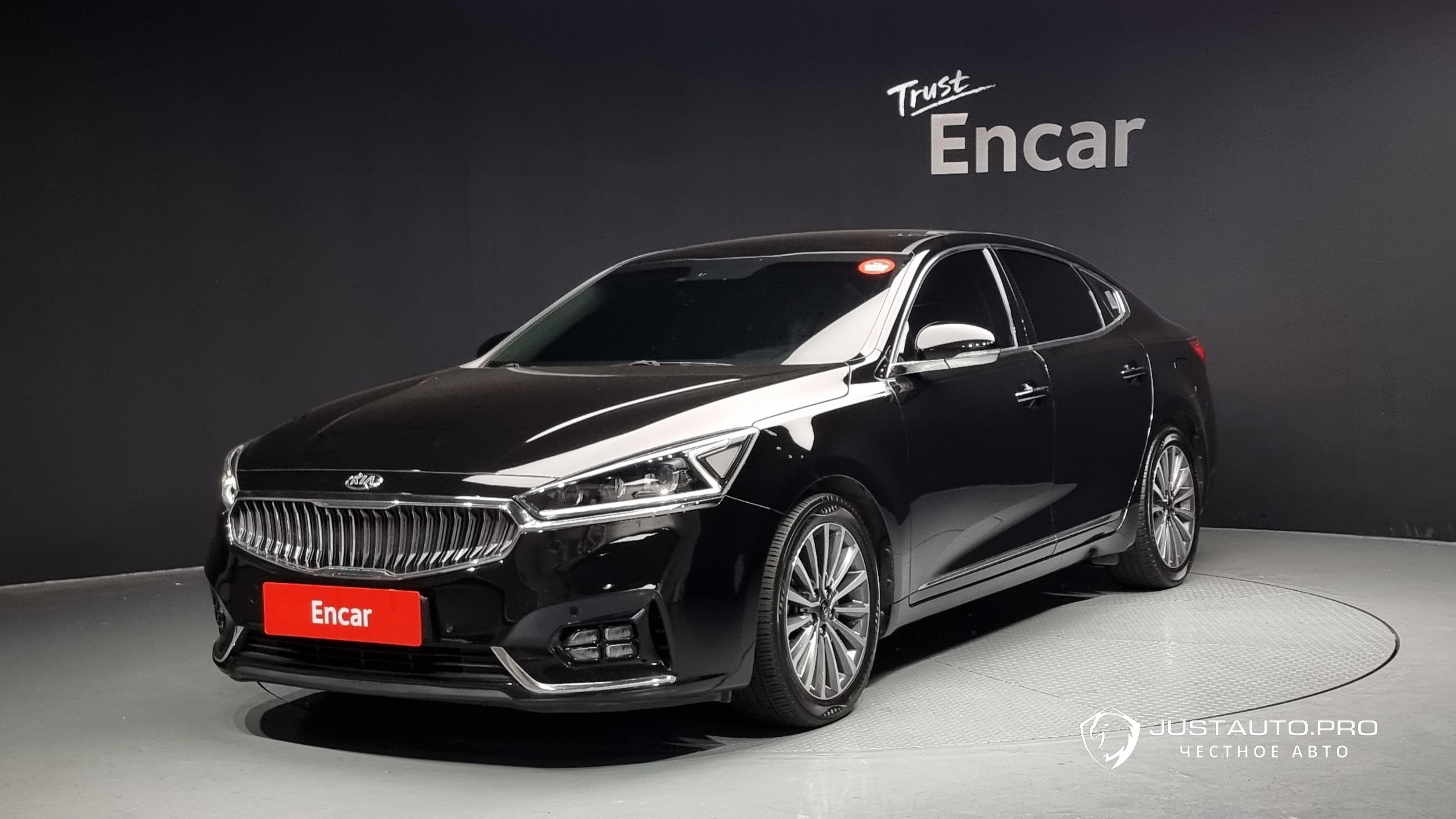 Автомобиль Kia K7