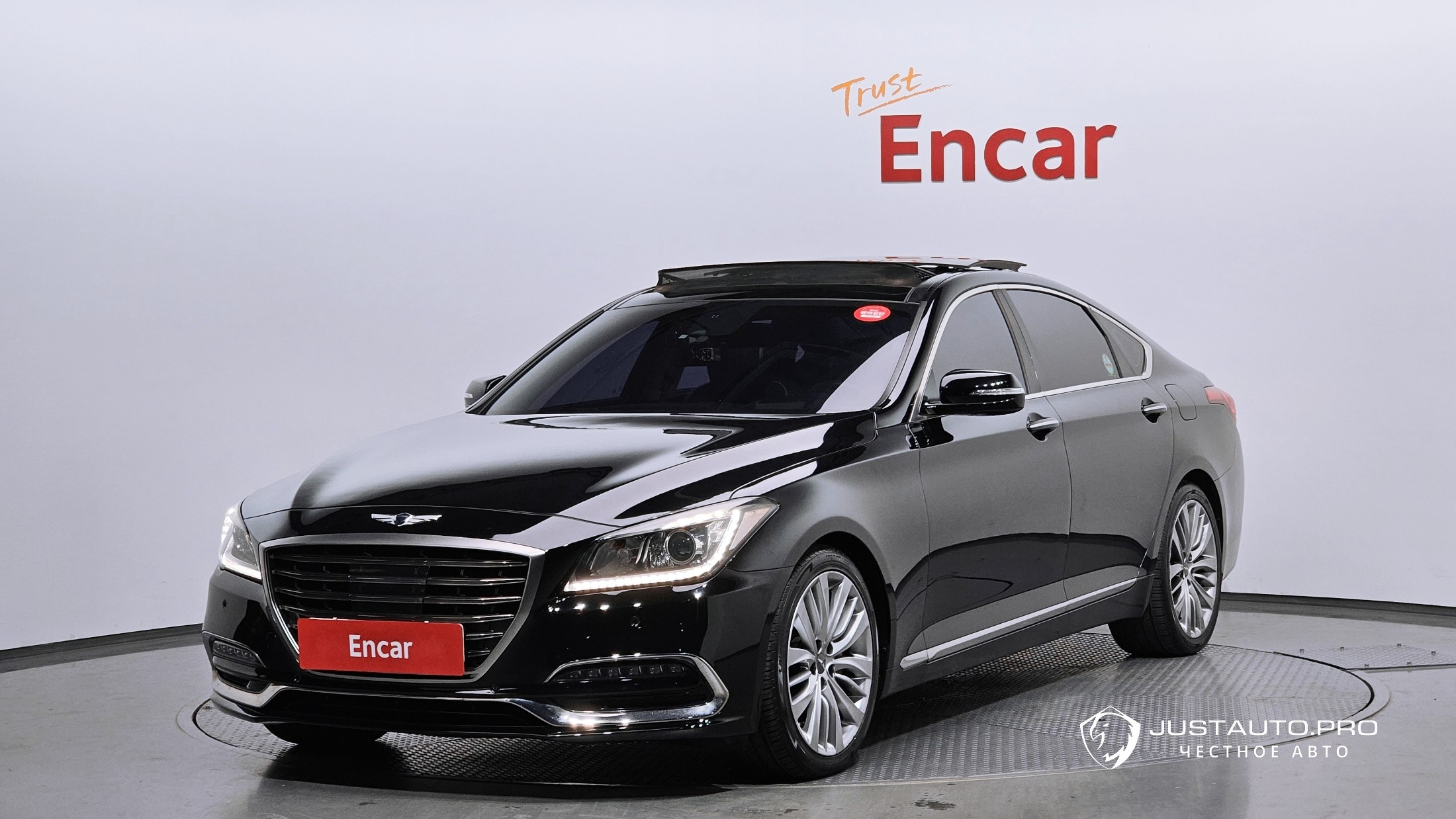 Автомобиль Hyundai Genesis