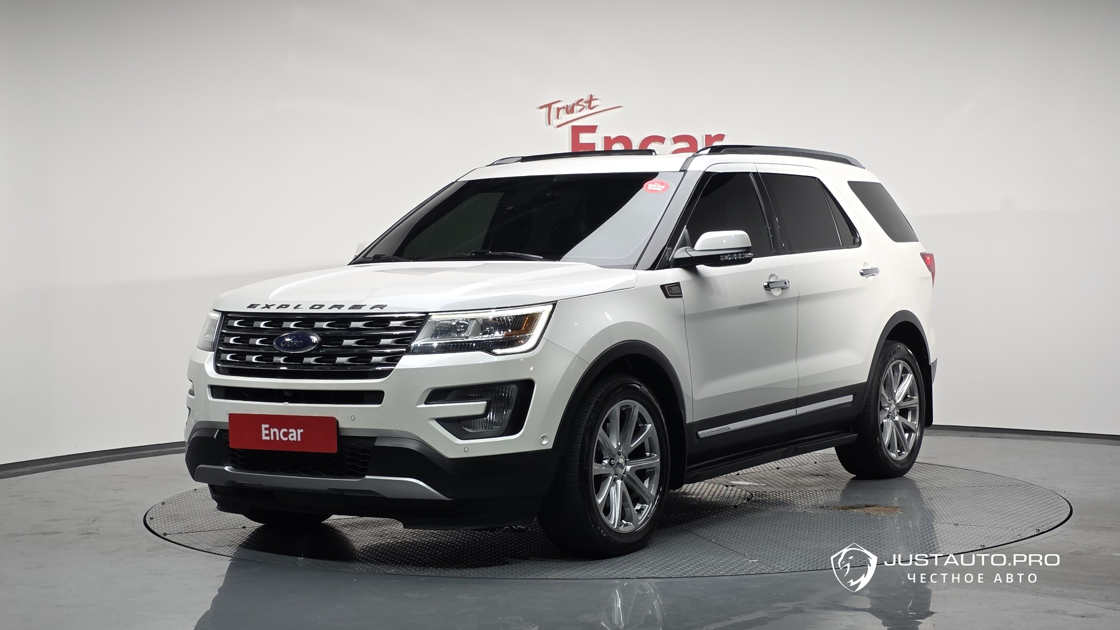 Автомобиль Ford Explorer