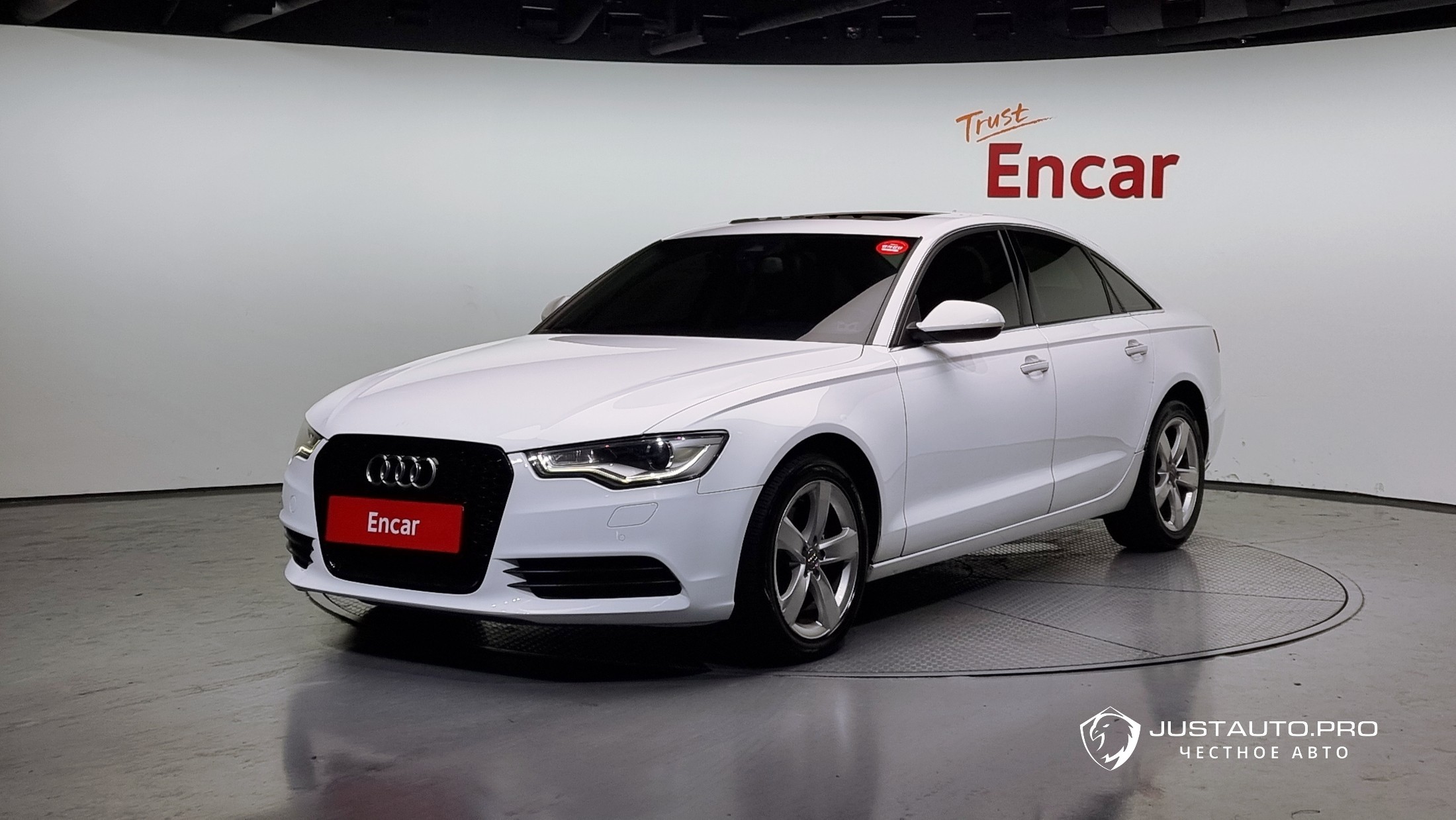 Автомобиль Audi A6