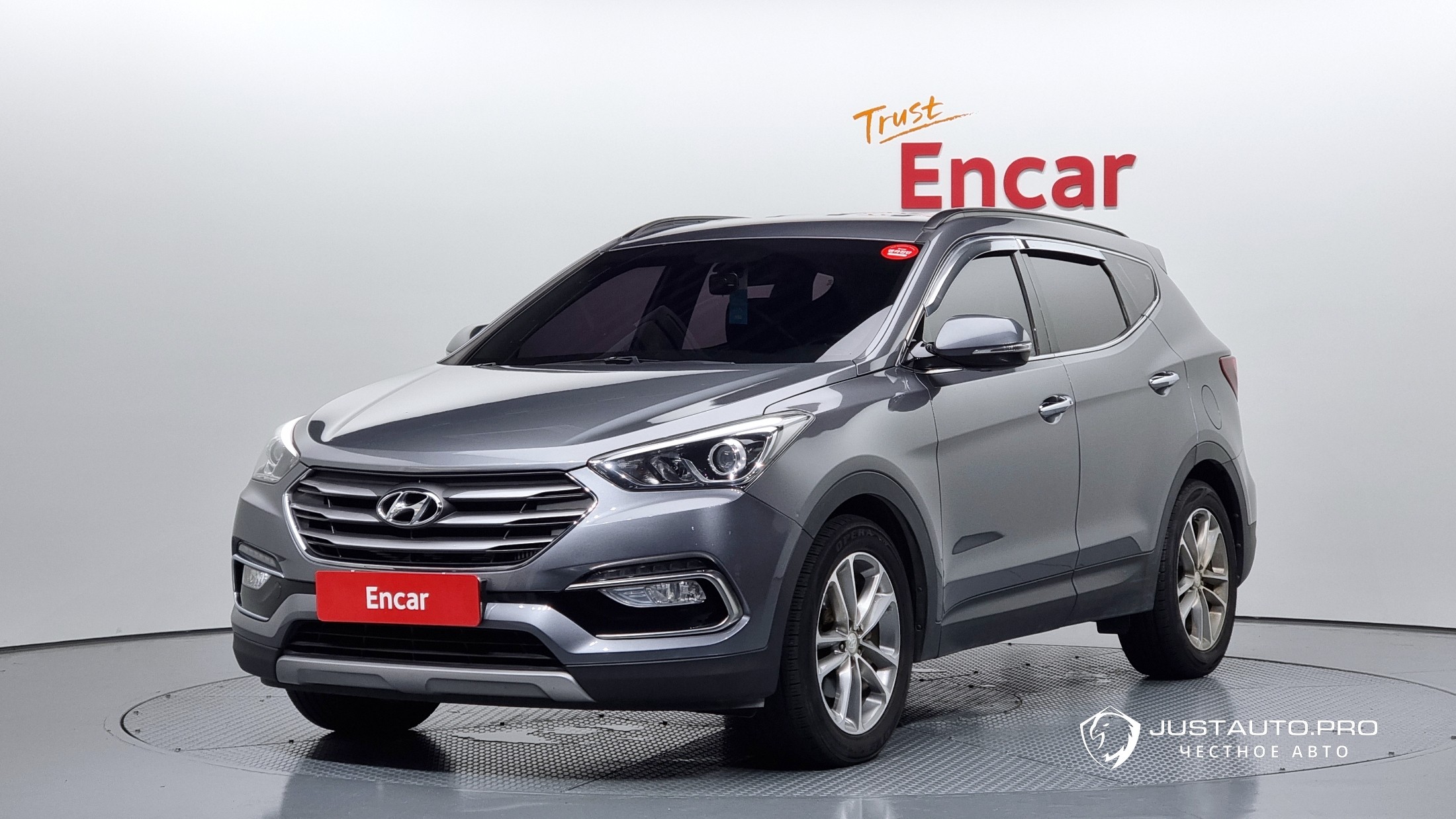 Автомобиль Hyundai Santafe