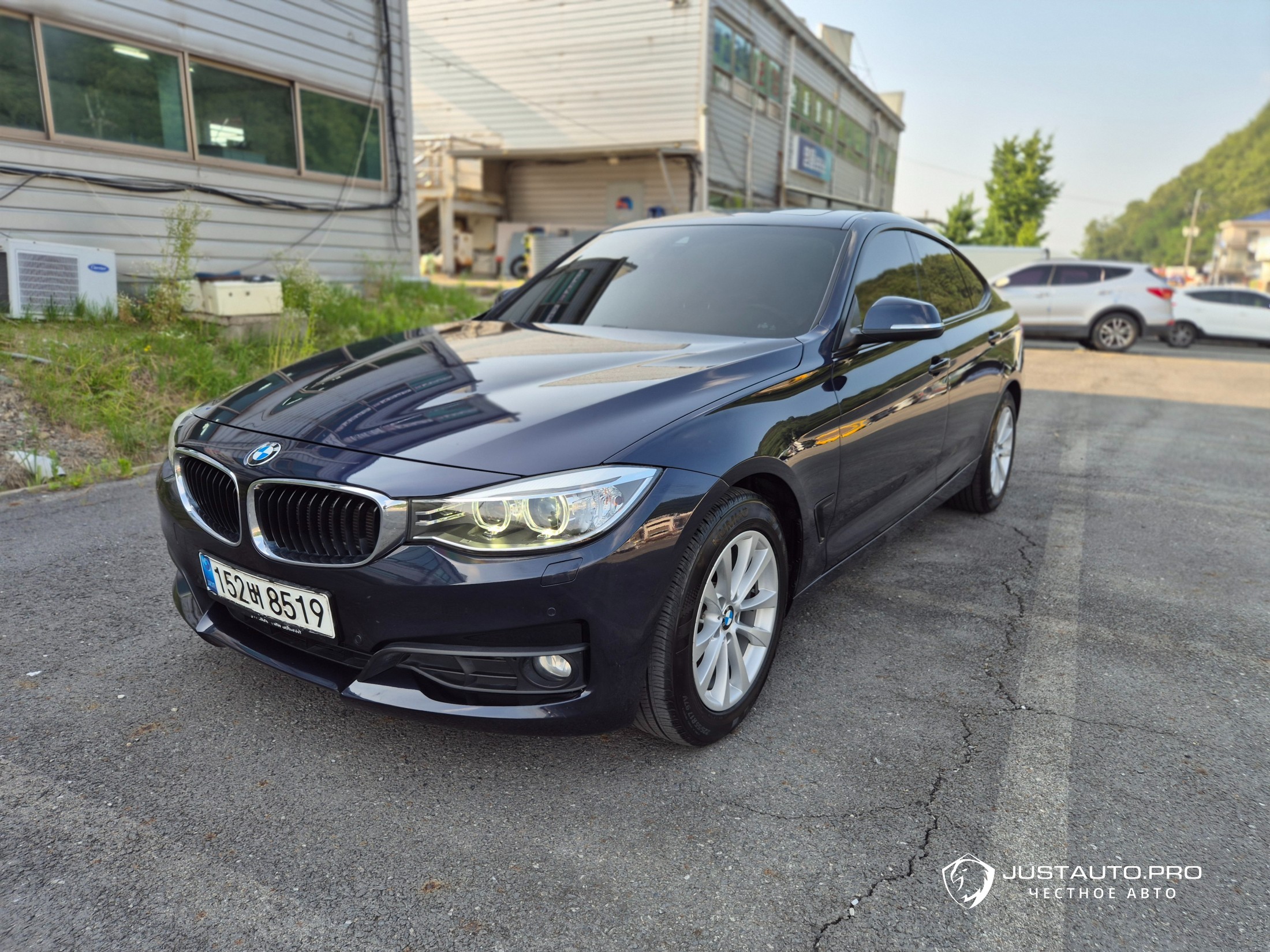 Автомобиль BMW Gran Turismo