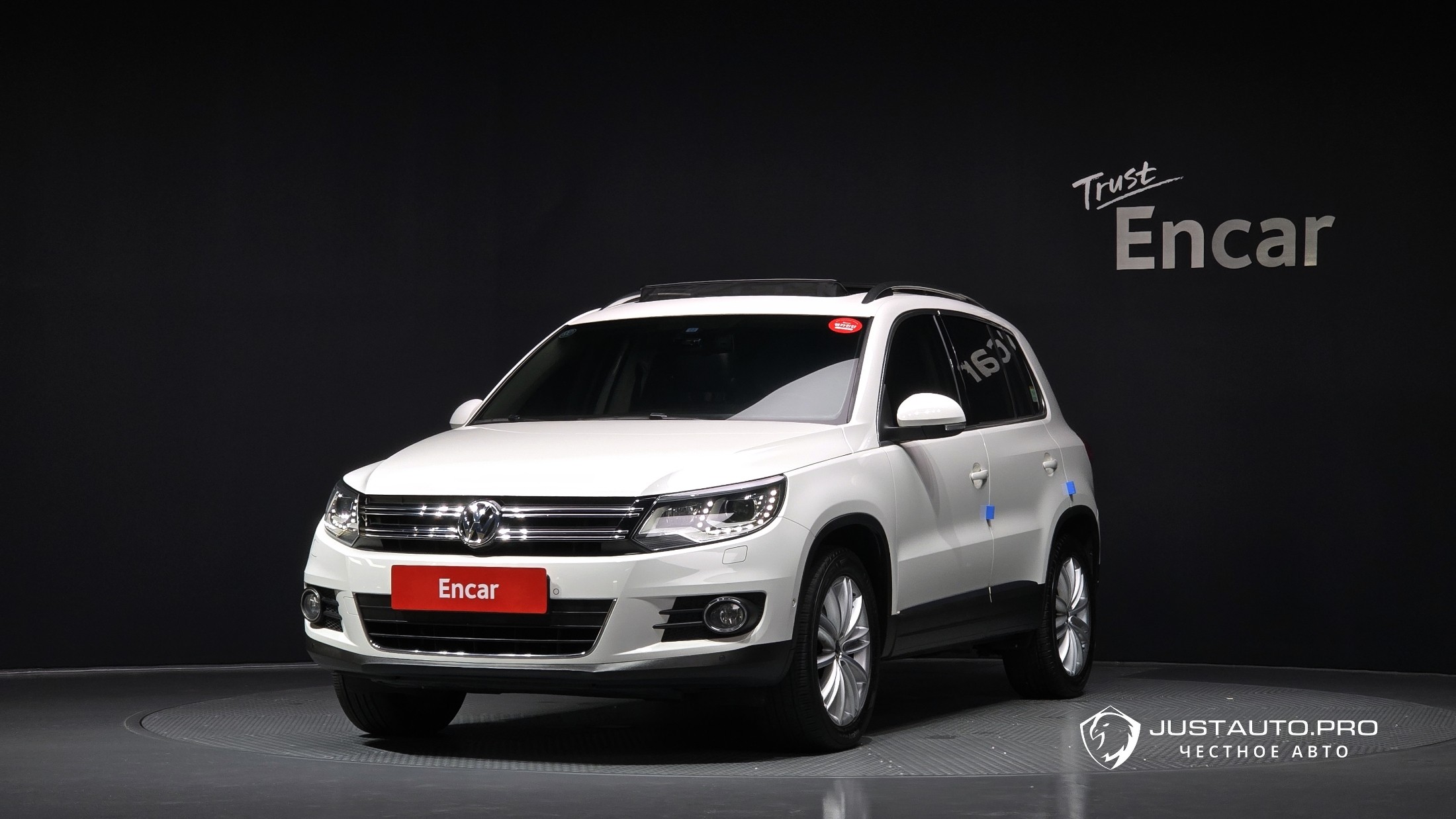 Автомобиль Volkswagen Tiguan