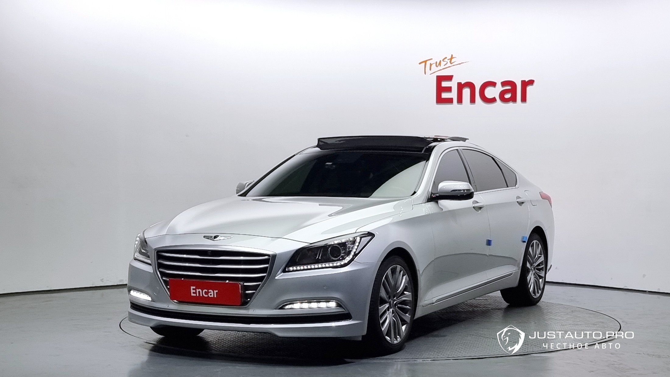 Автомобиль Hyundai Genesis