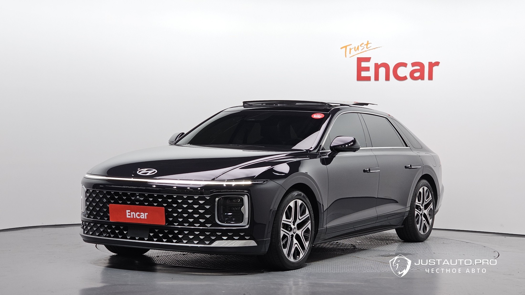 Автомобиль Hyundai Grandeur