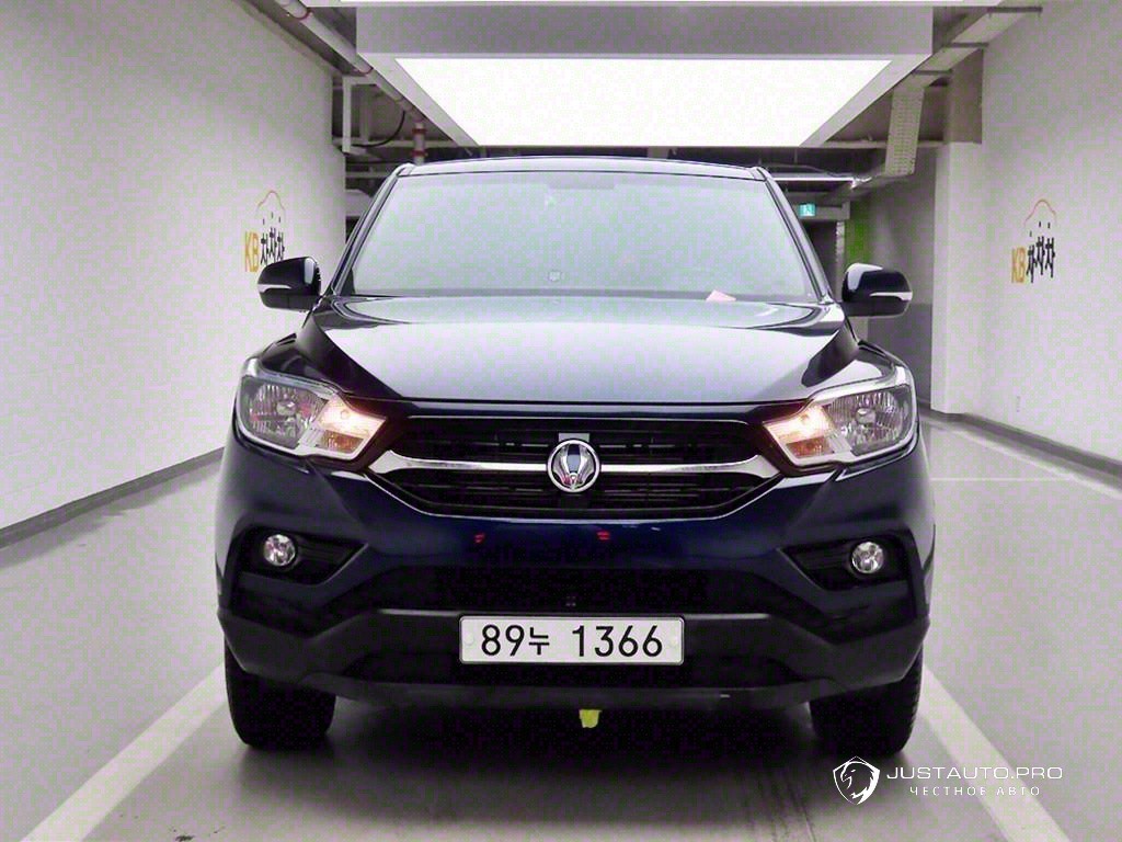 Автомобиль KG_Mobility_Ssangyong Rexton