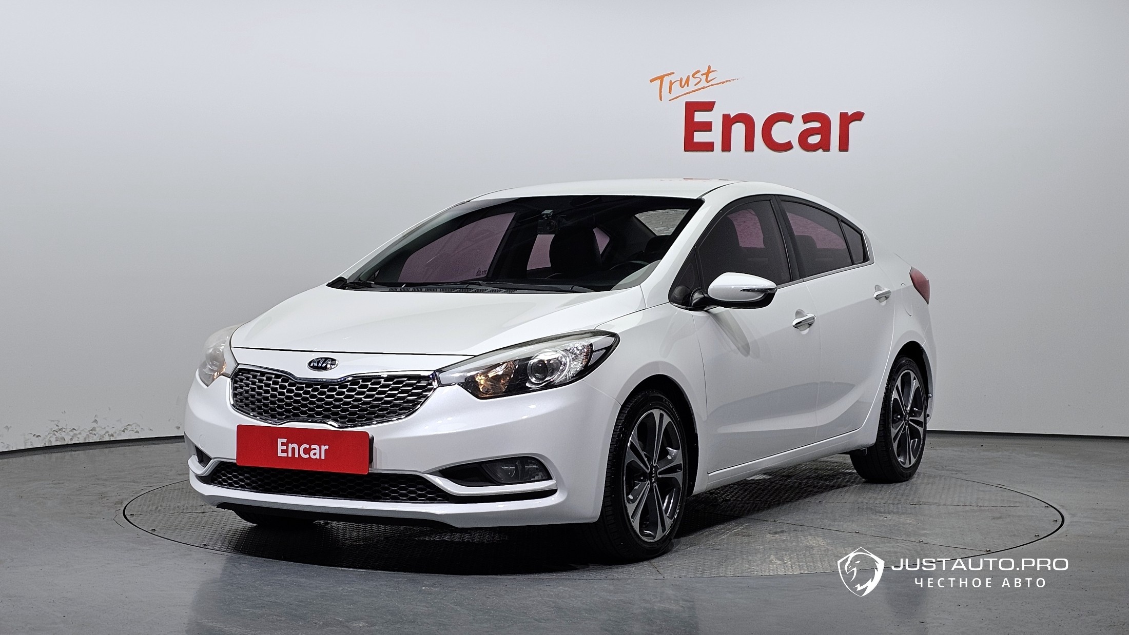 Автомобиль Kia K3