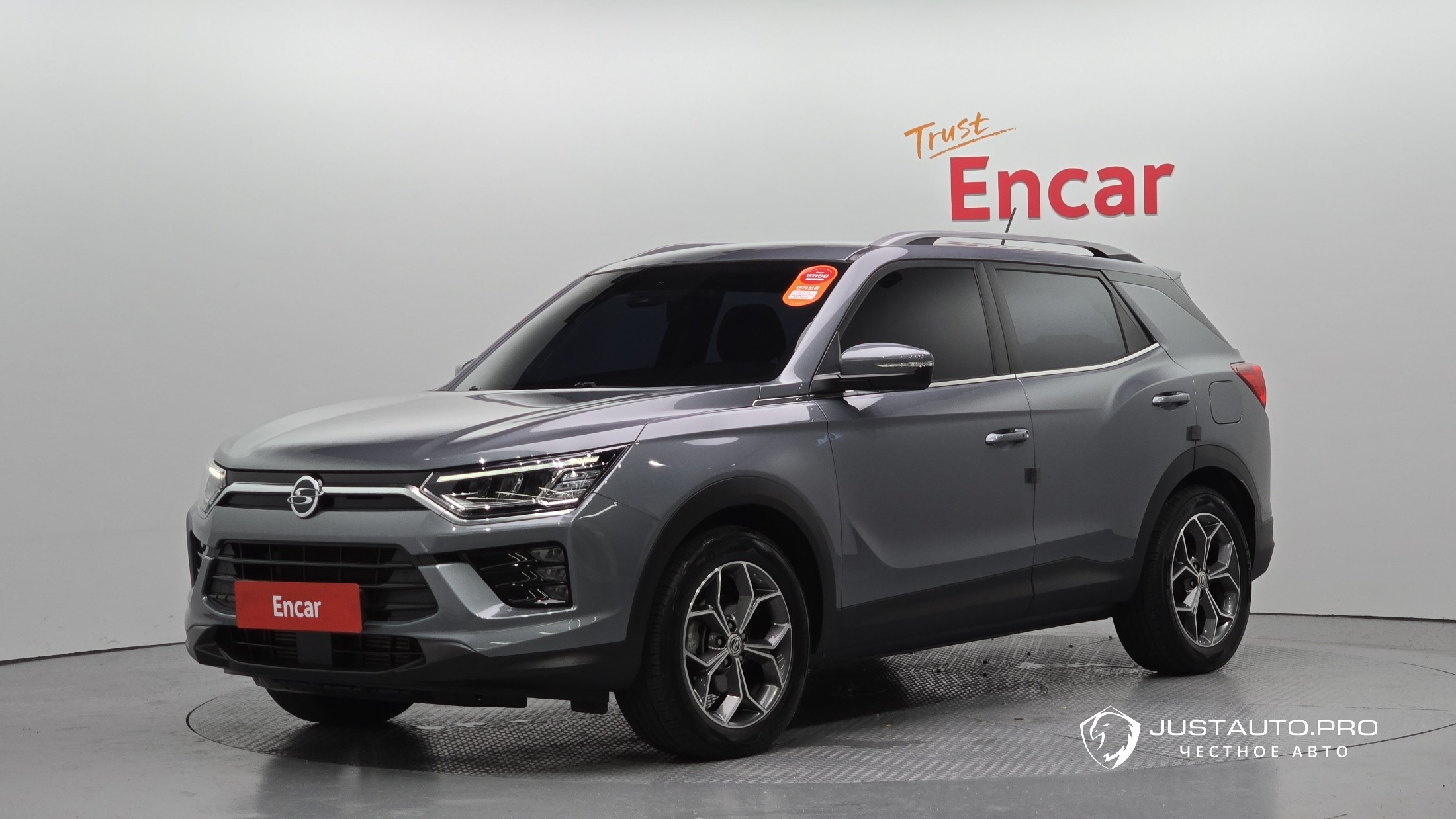 Автомобиль KG_Mobility_Ssangyong KORANDO