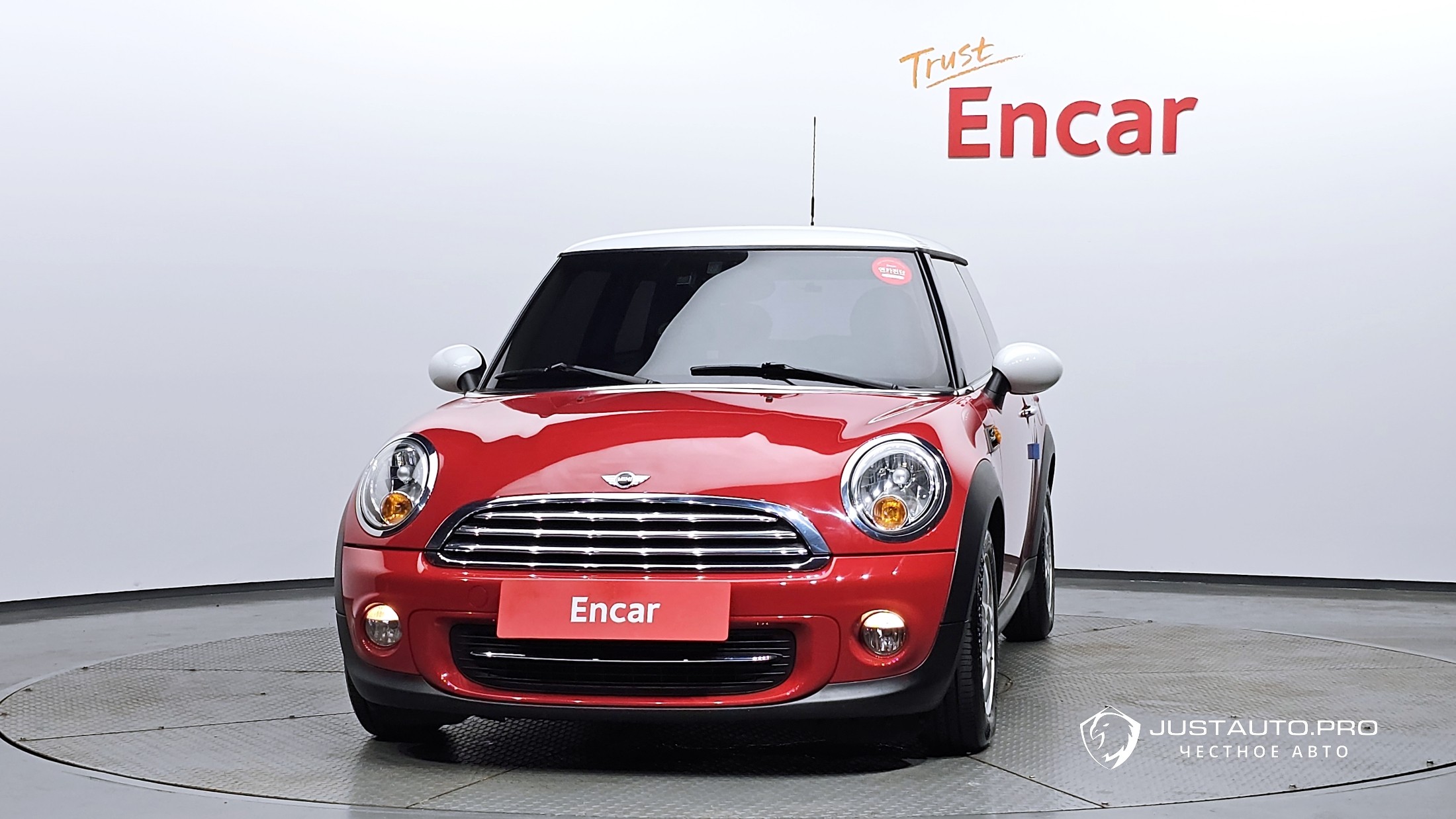 Автомобиль Mini Cooper