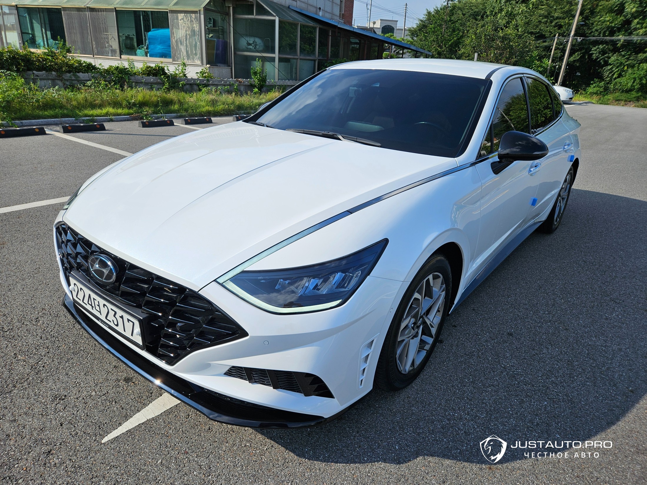 Автомобиль Hyundai Sonata