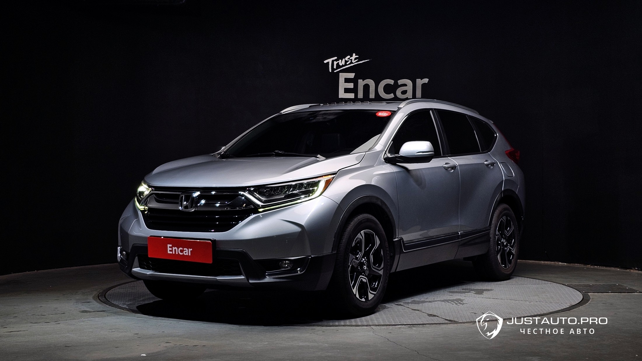 Автомобиль Honda CR-V