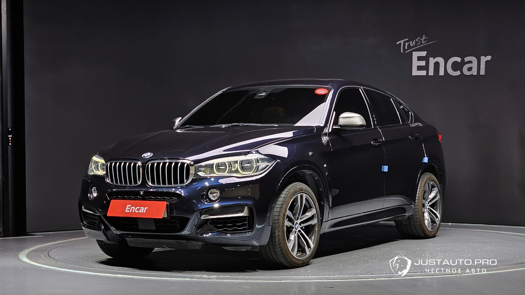 Автомобиль BMW X6