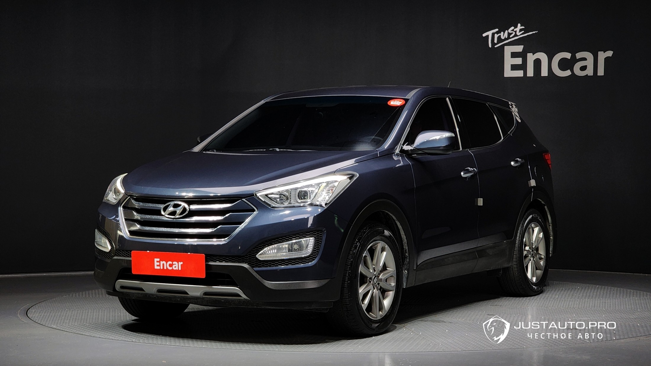Автомобиль Hyundai Santafe