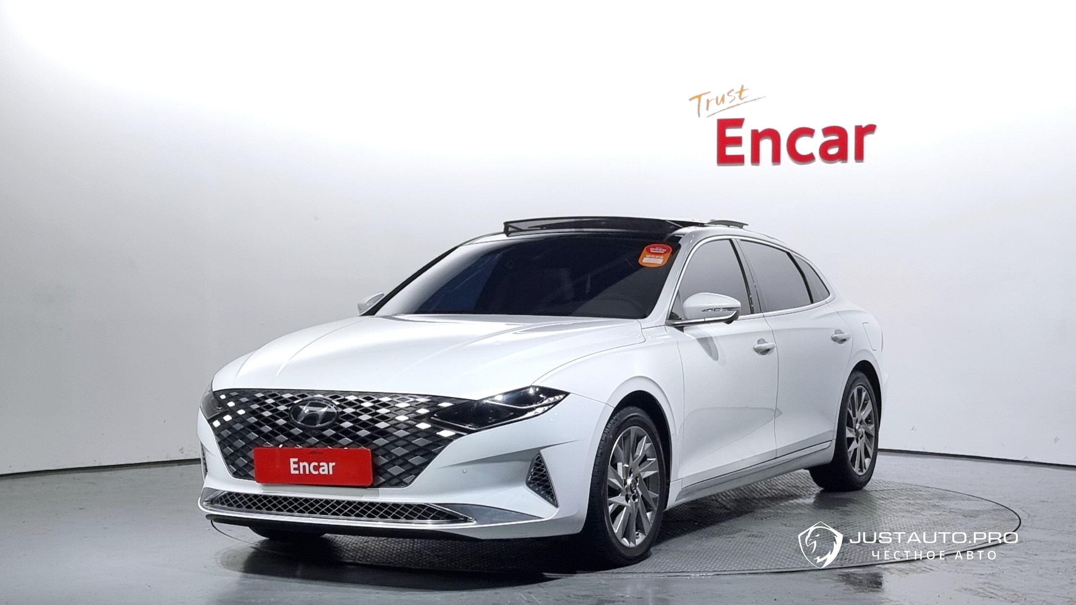 Автомобиль Hyundai Grandeur