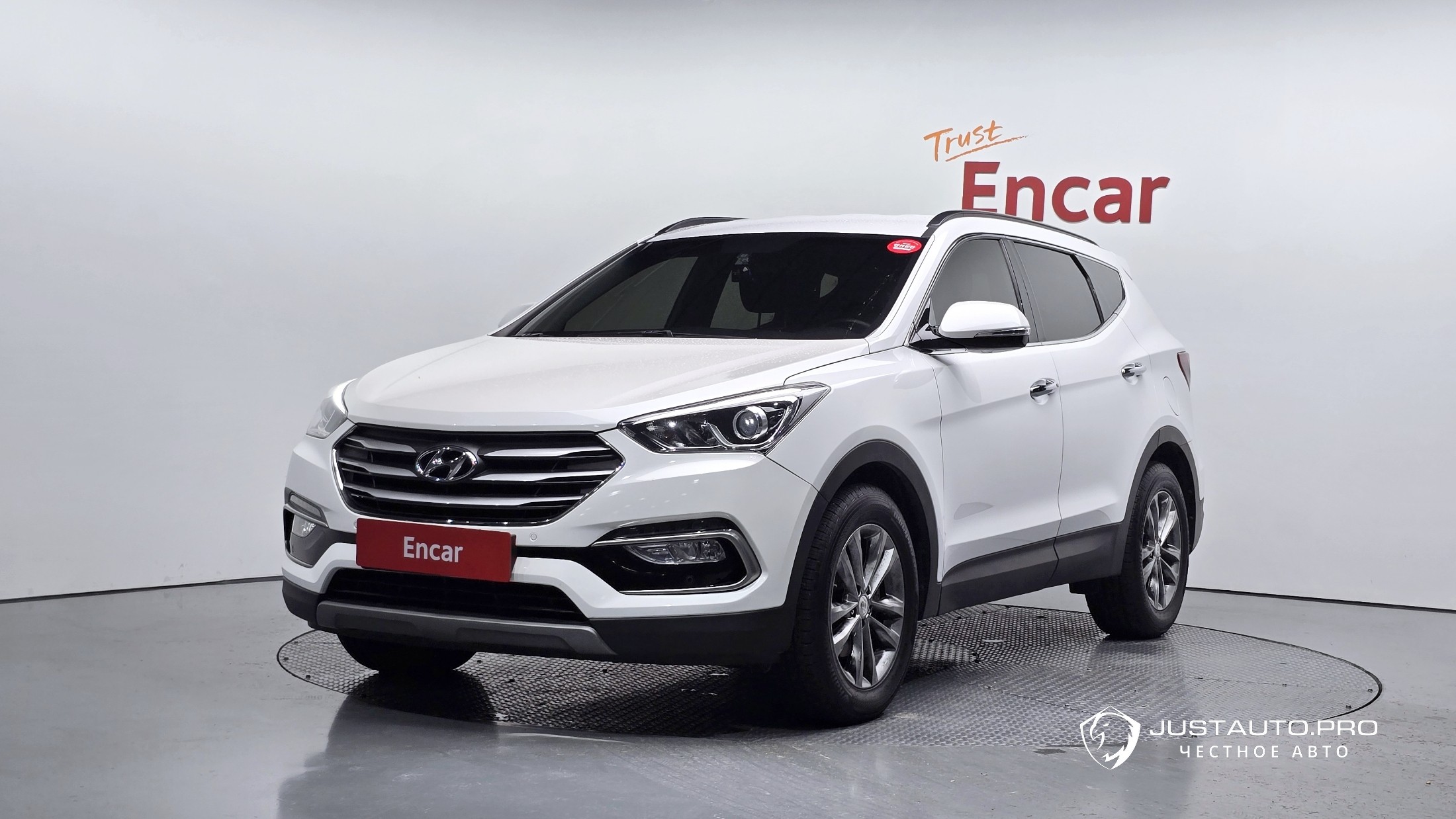 Автомобиль Hyundai Santafe