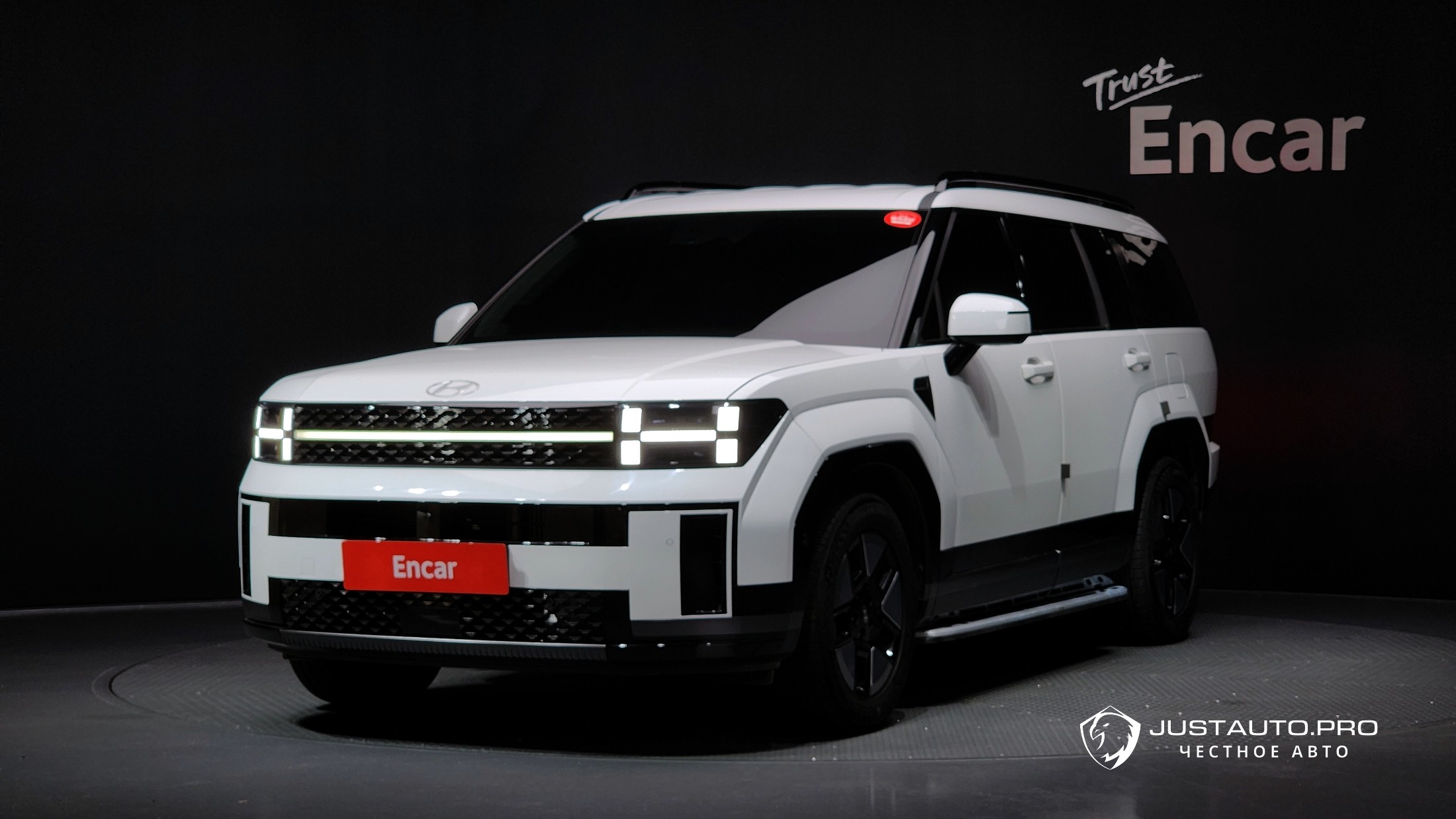 Автомобиль Hyundai Santafe