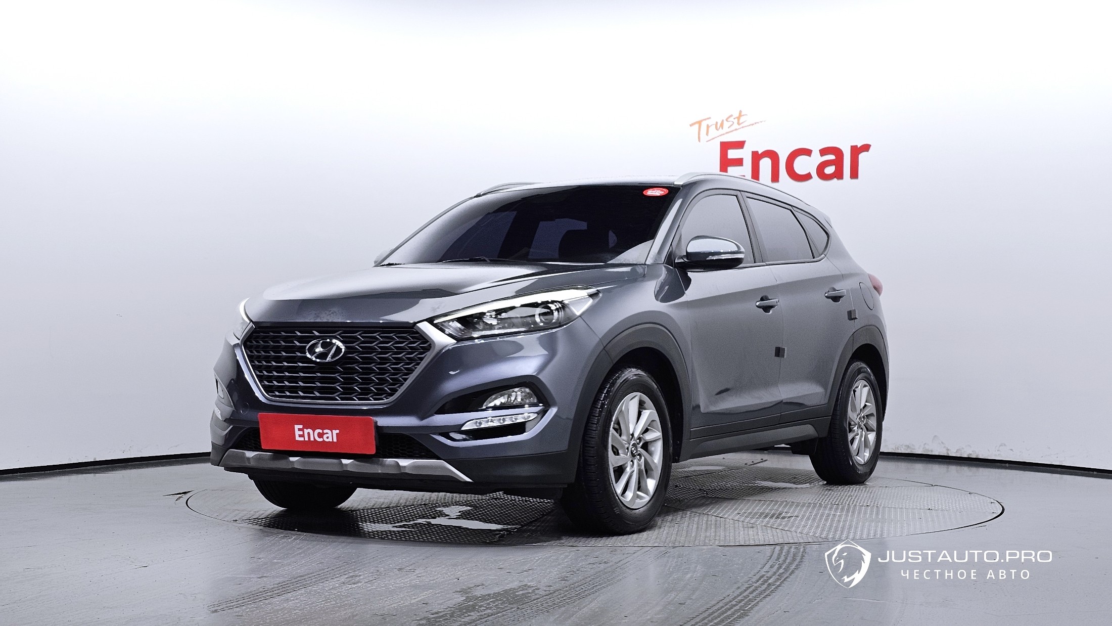 Автомобиль Hyundai Tucson