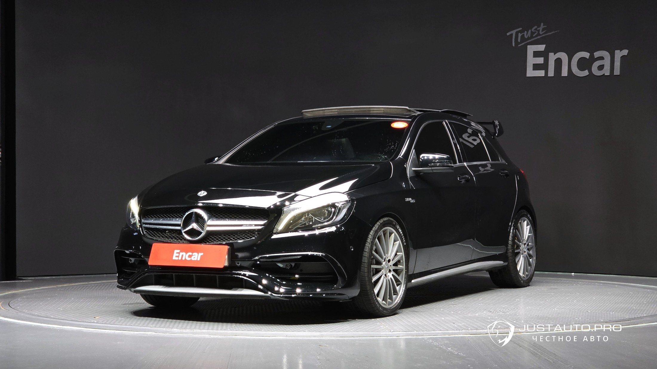 Автомобиль Mercedes-Benz A-Class
