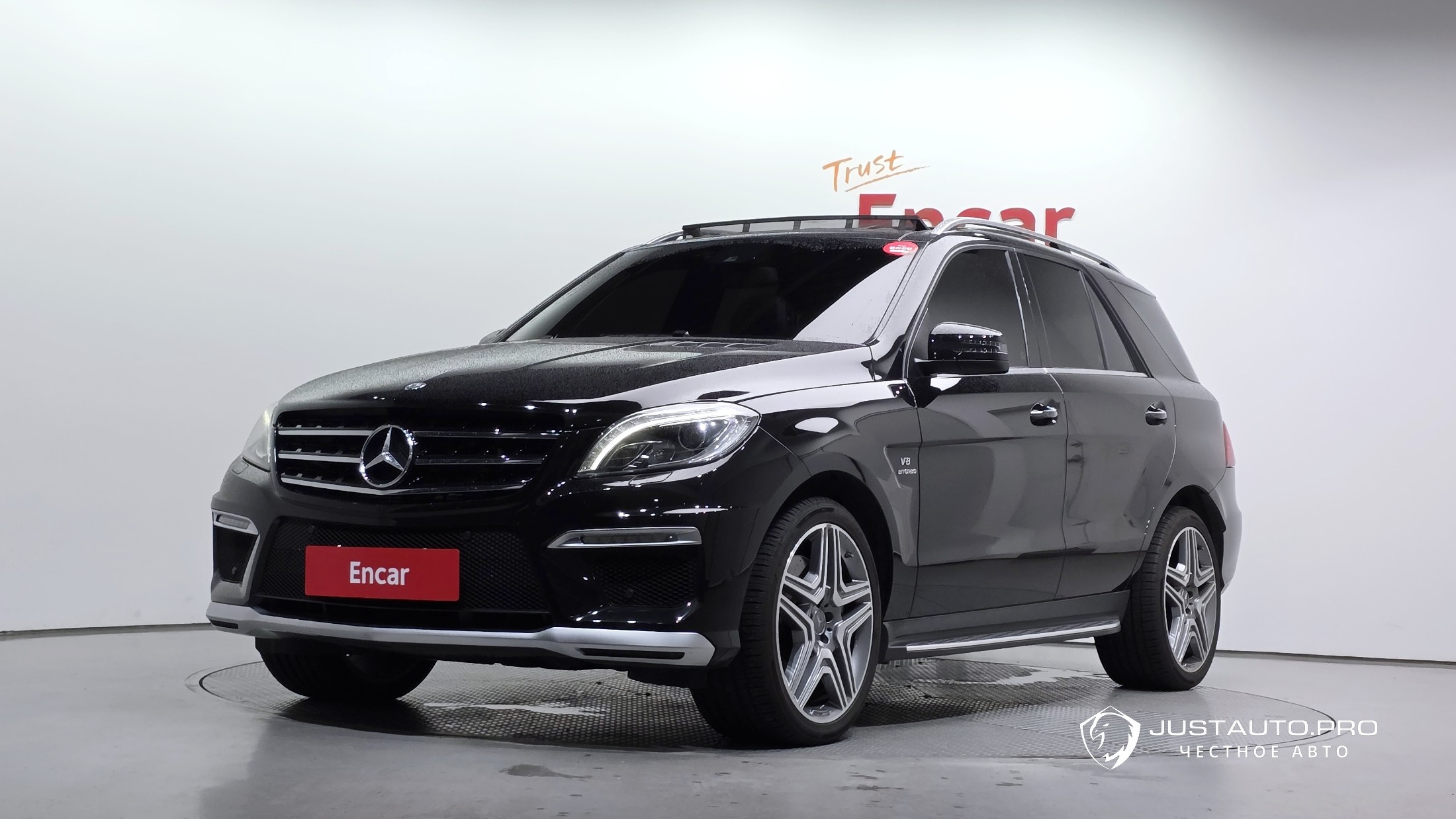 Автомобиль Mercedes-Benz M-class