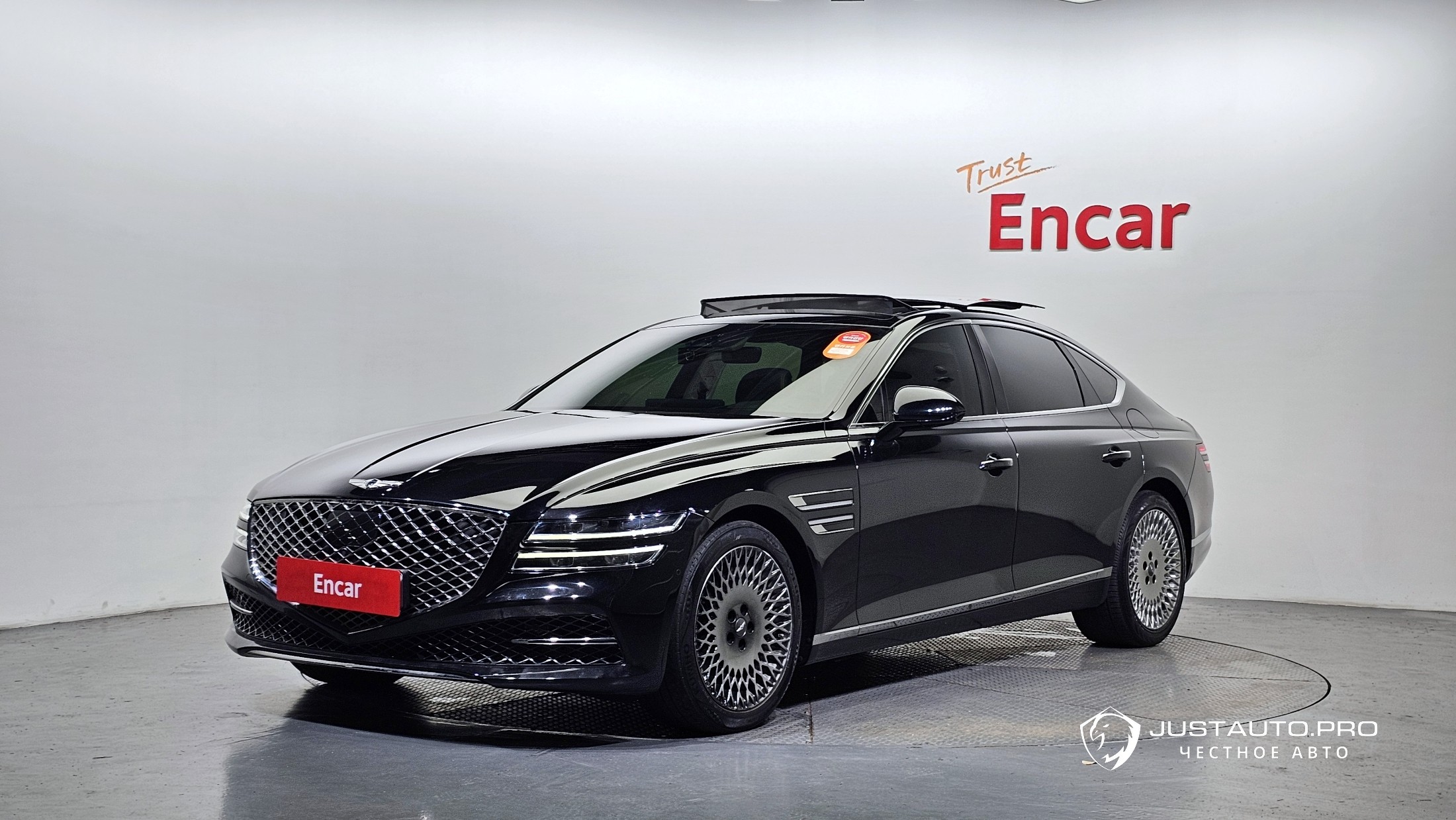 Автомобиль Genesis G80