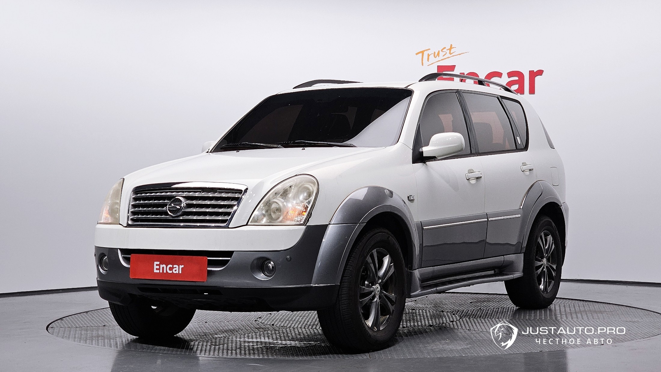 Автомобиль KG_Mobility_Ssangyong Rexton