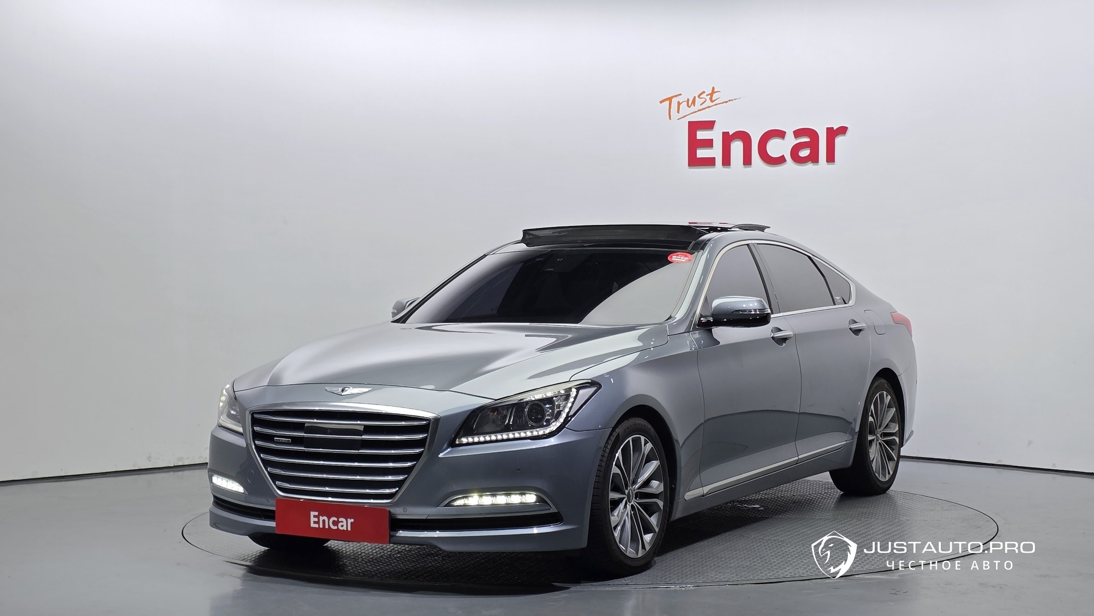 Автомобиль Hyundai Genesis