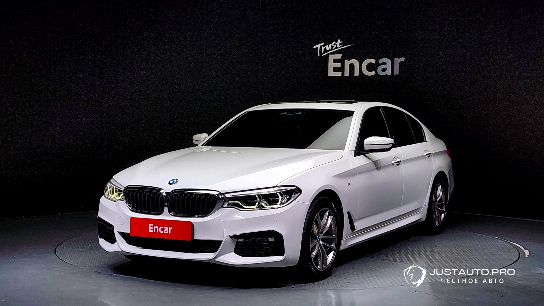 Автомобиль BMW 5-Series