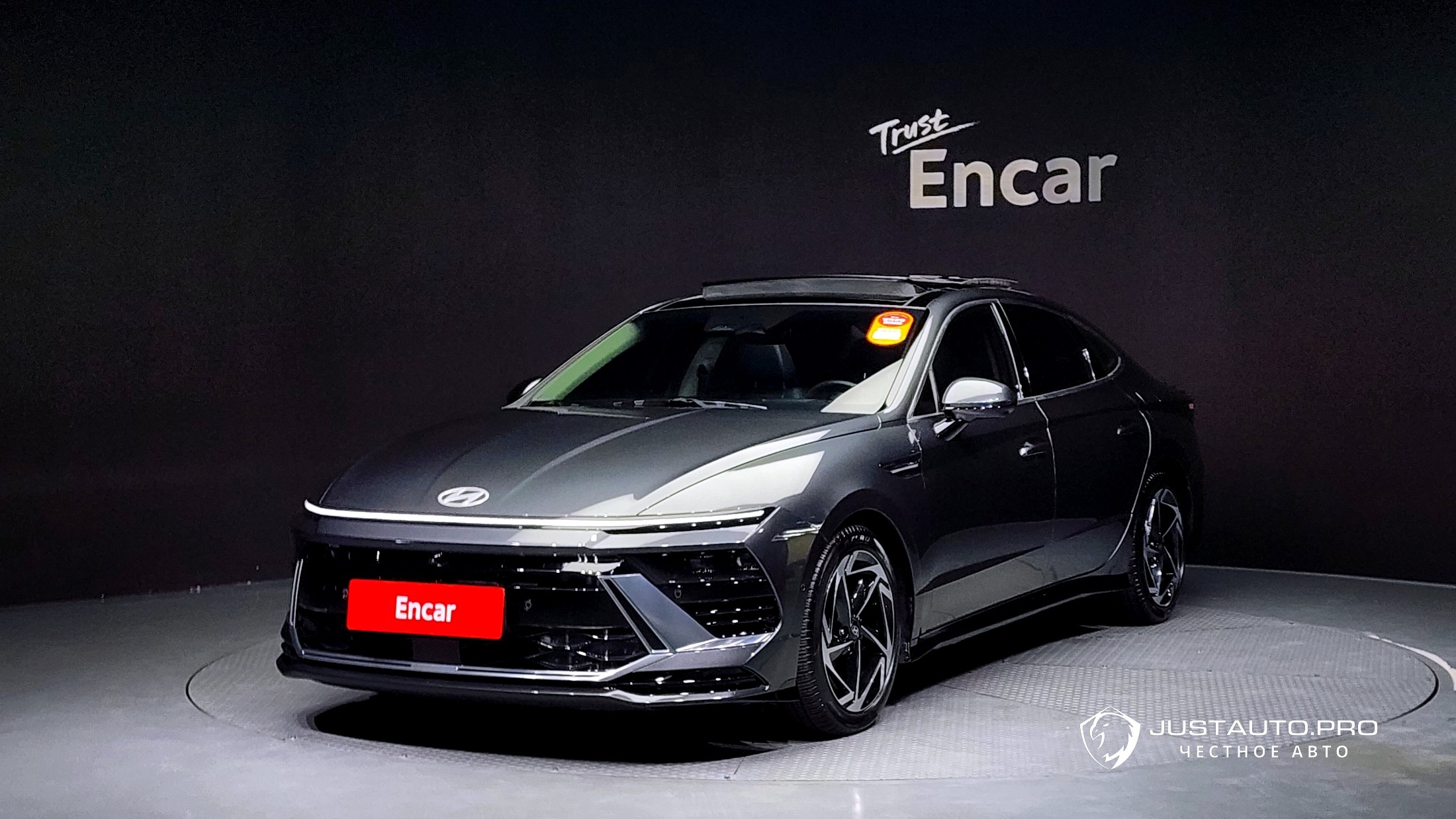 Автомобиль Hyundai Sonata