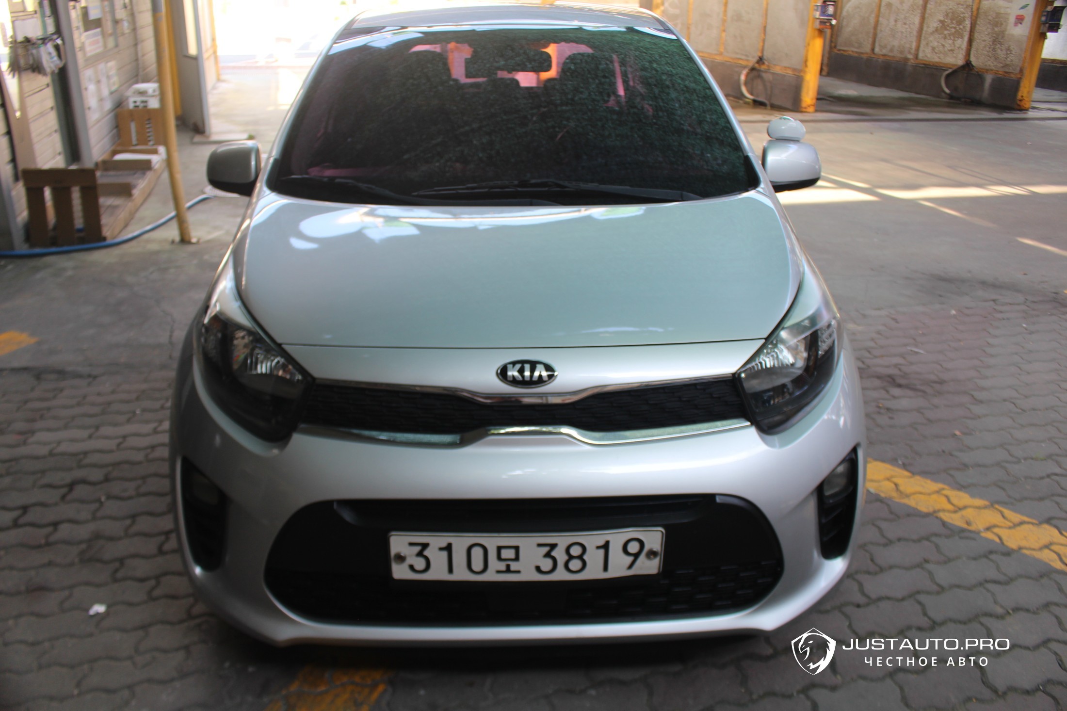 Автомобиль Kia morning