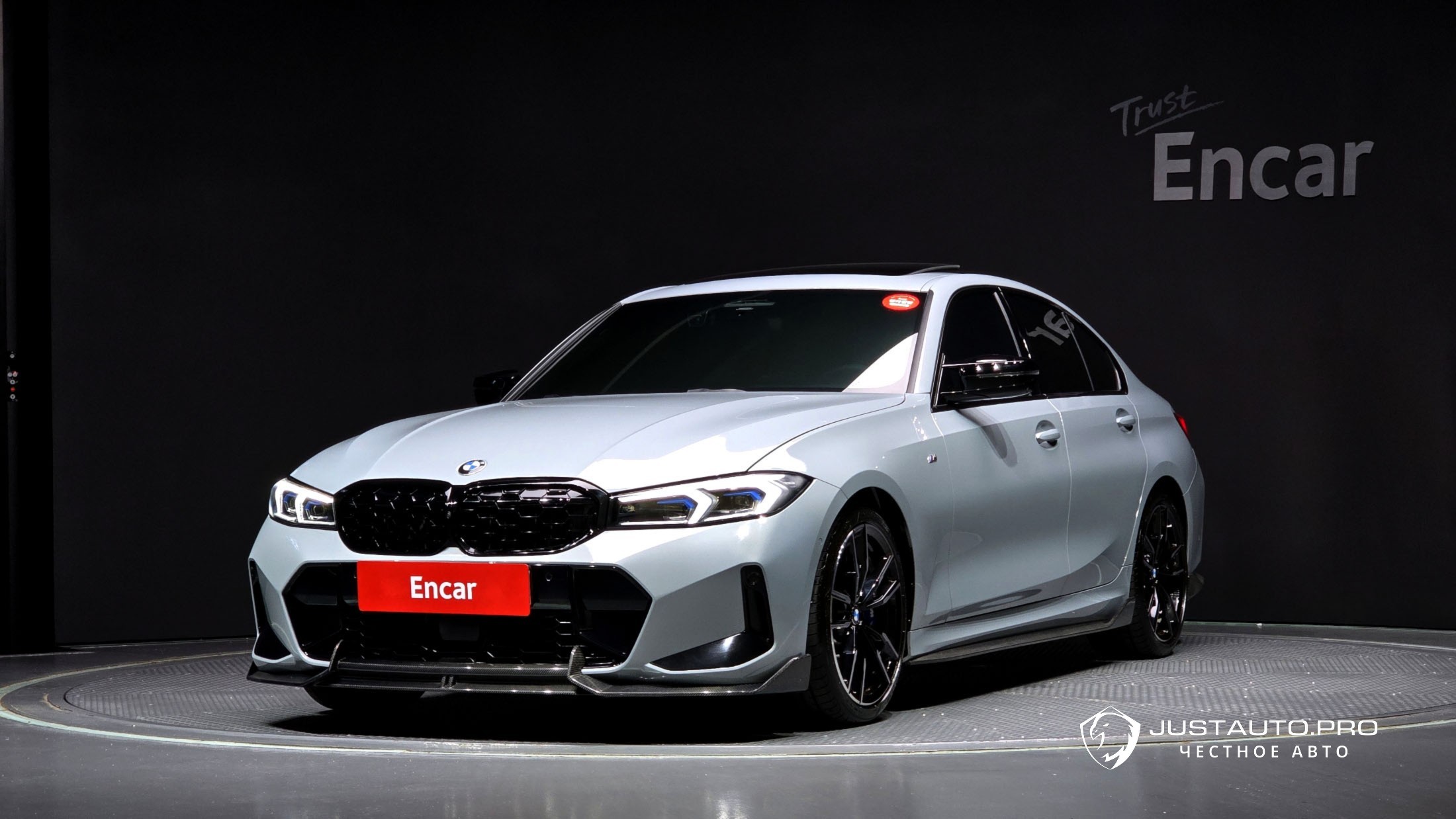 Автомобиль BMW 3-Series