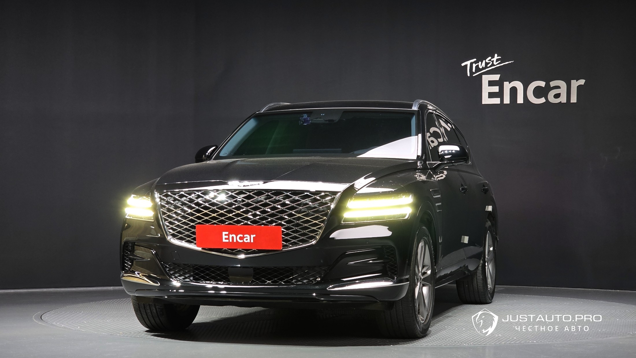 Автомобиль Genesis GV80