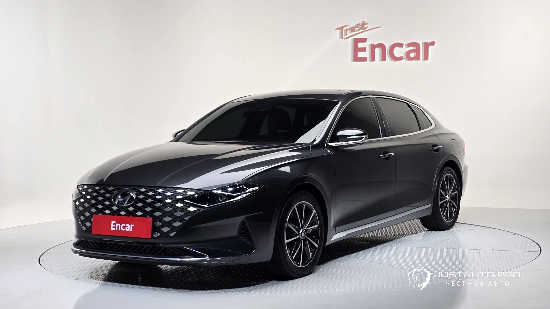 Автомобиль Hyundai Grandeur