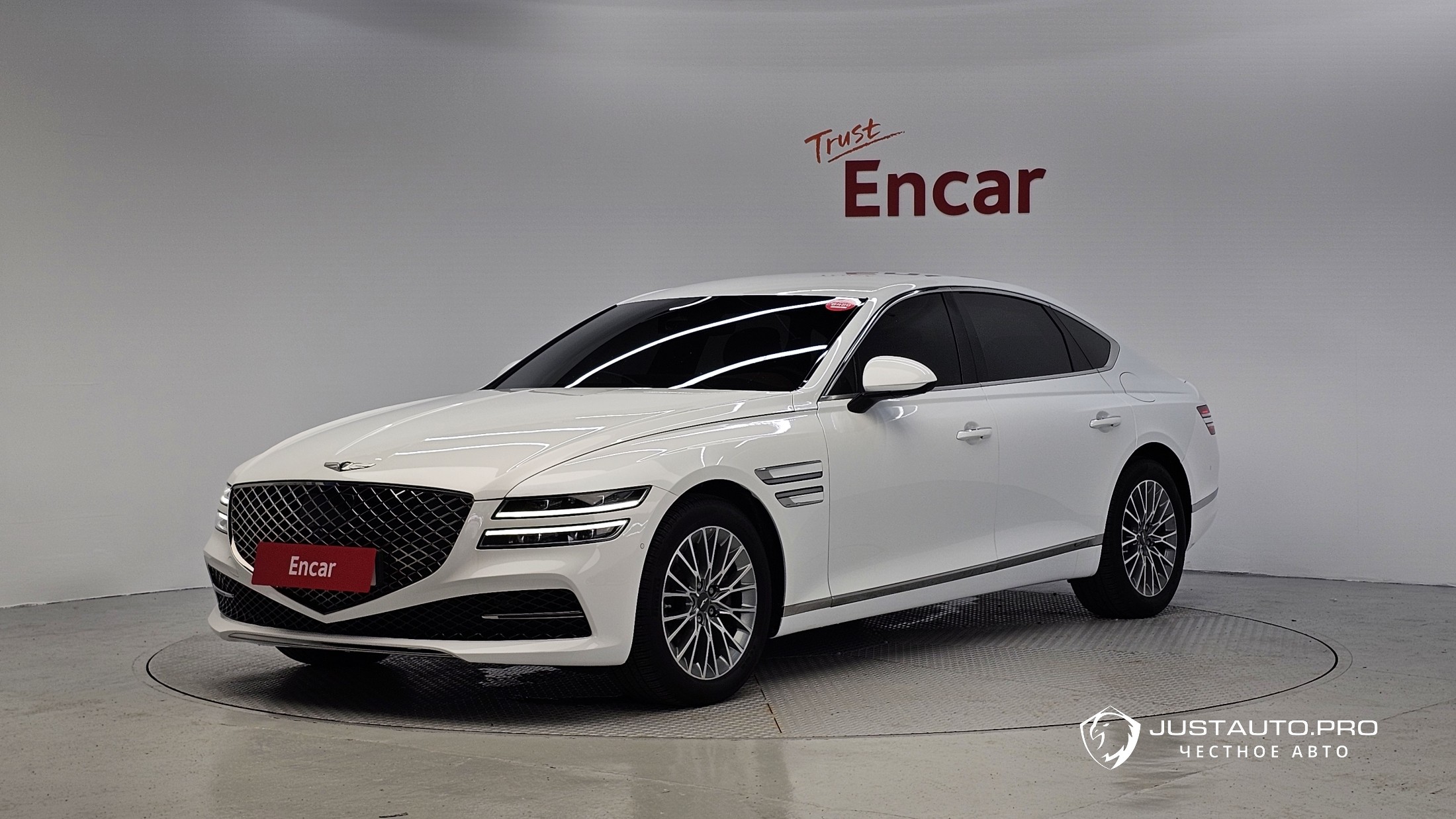 Автомобиль Genesis G80