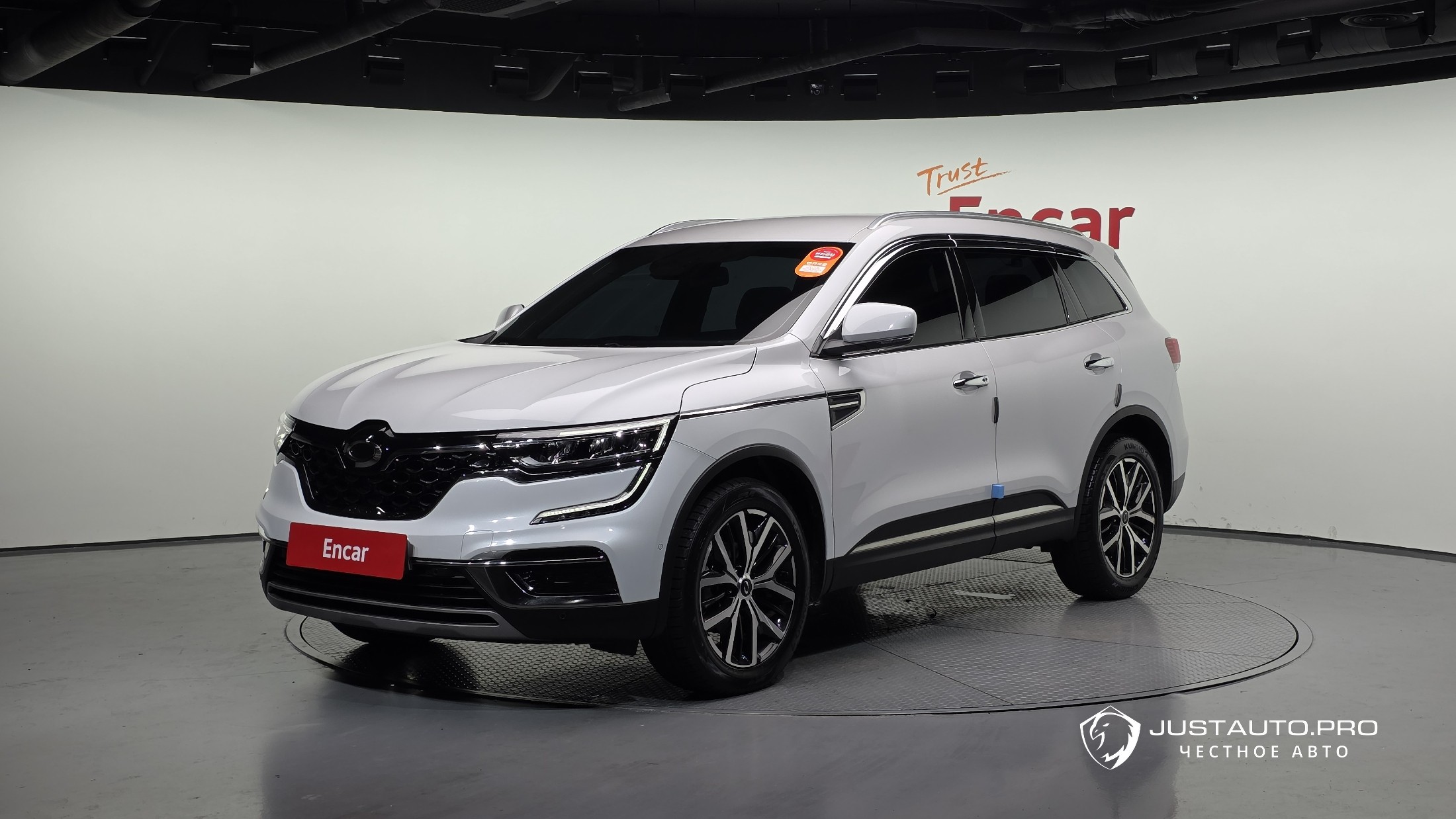 Автомобиль Renault-KoreaSamsung QM6