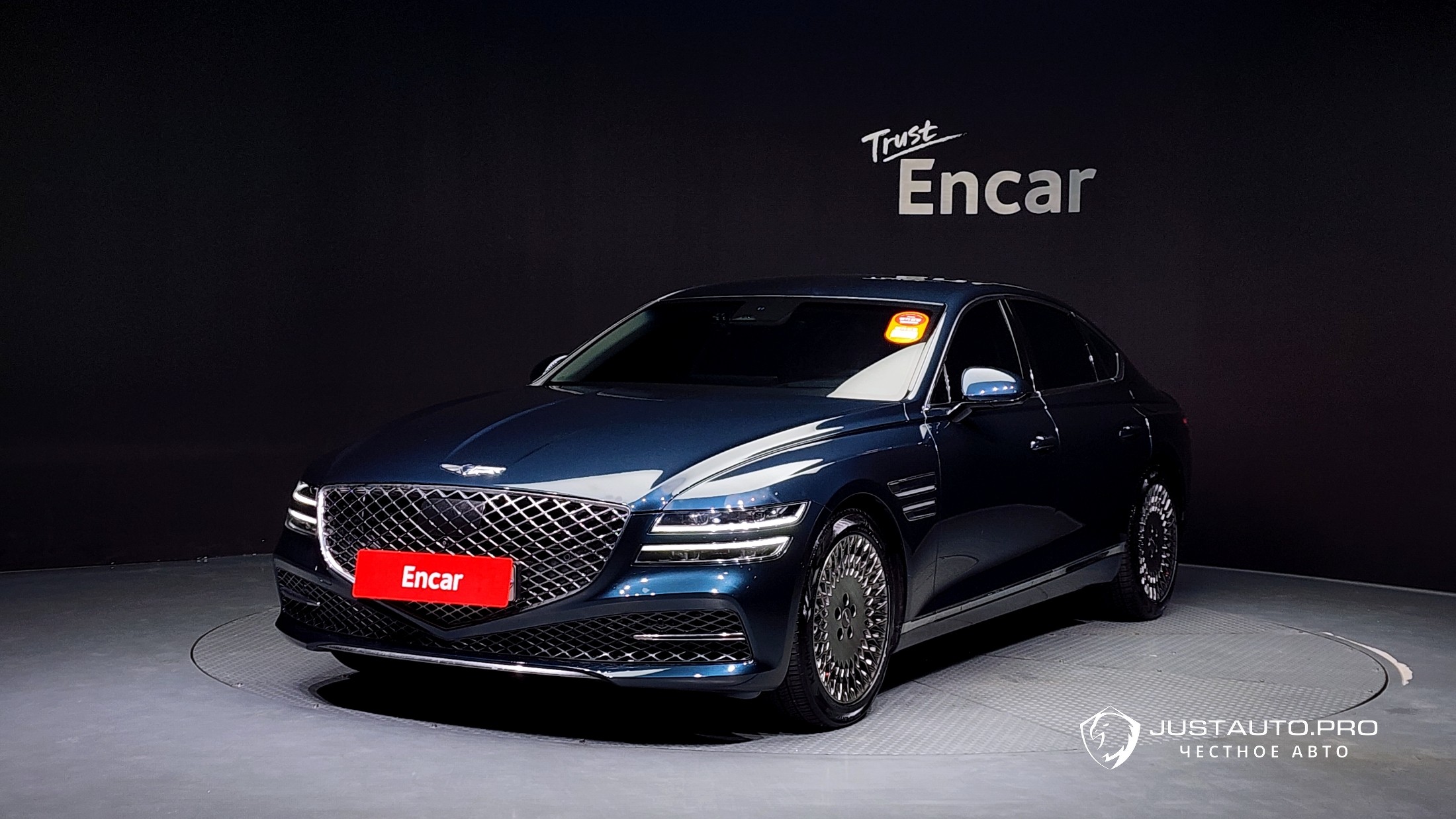 Автомобиль Genesis G80