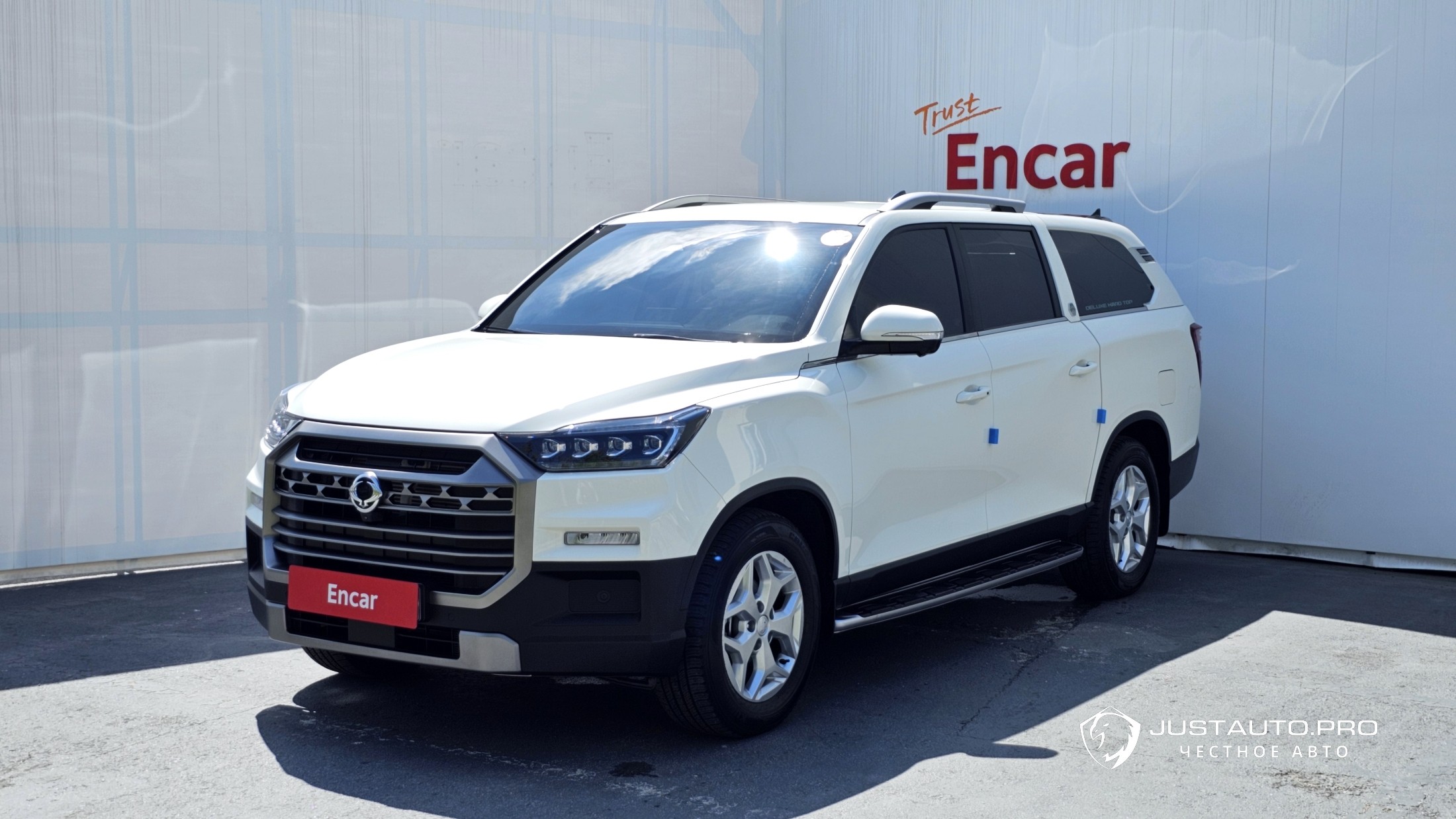 Автомобиль KG_Mobility_Ssangyong Rexton