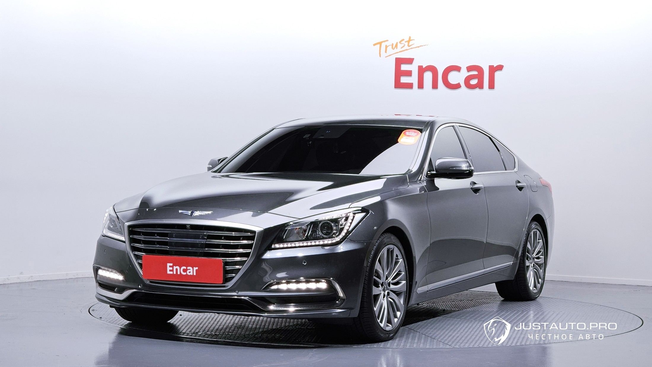 Автомобиль Genesis G80