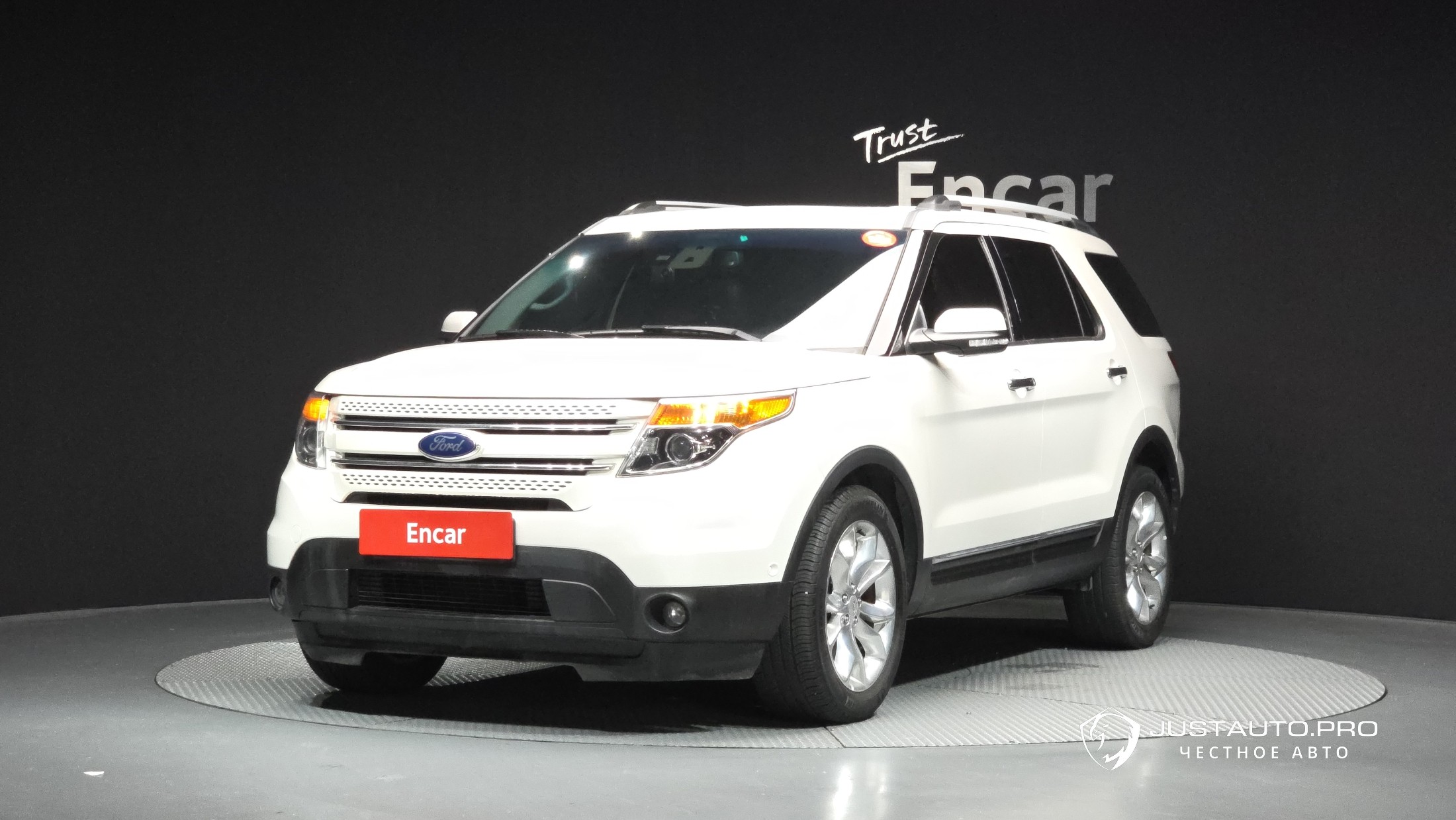 Автомобиль Ford Explorer