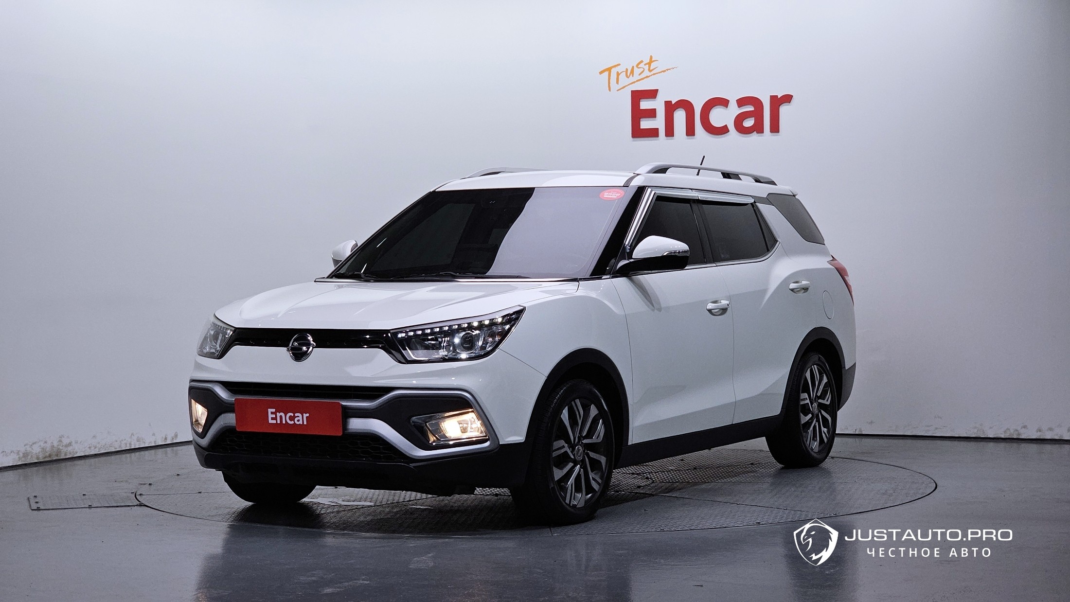 Автомобиль KG_Mobility_Ssangyong TIBOLI
