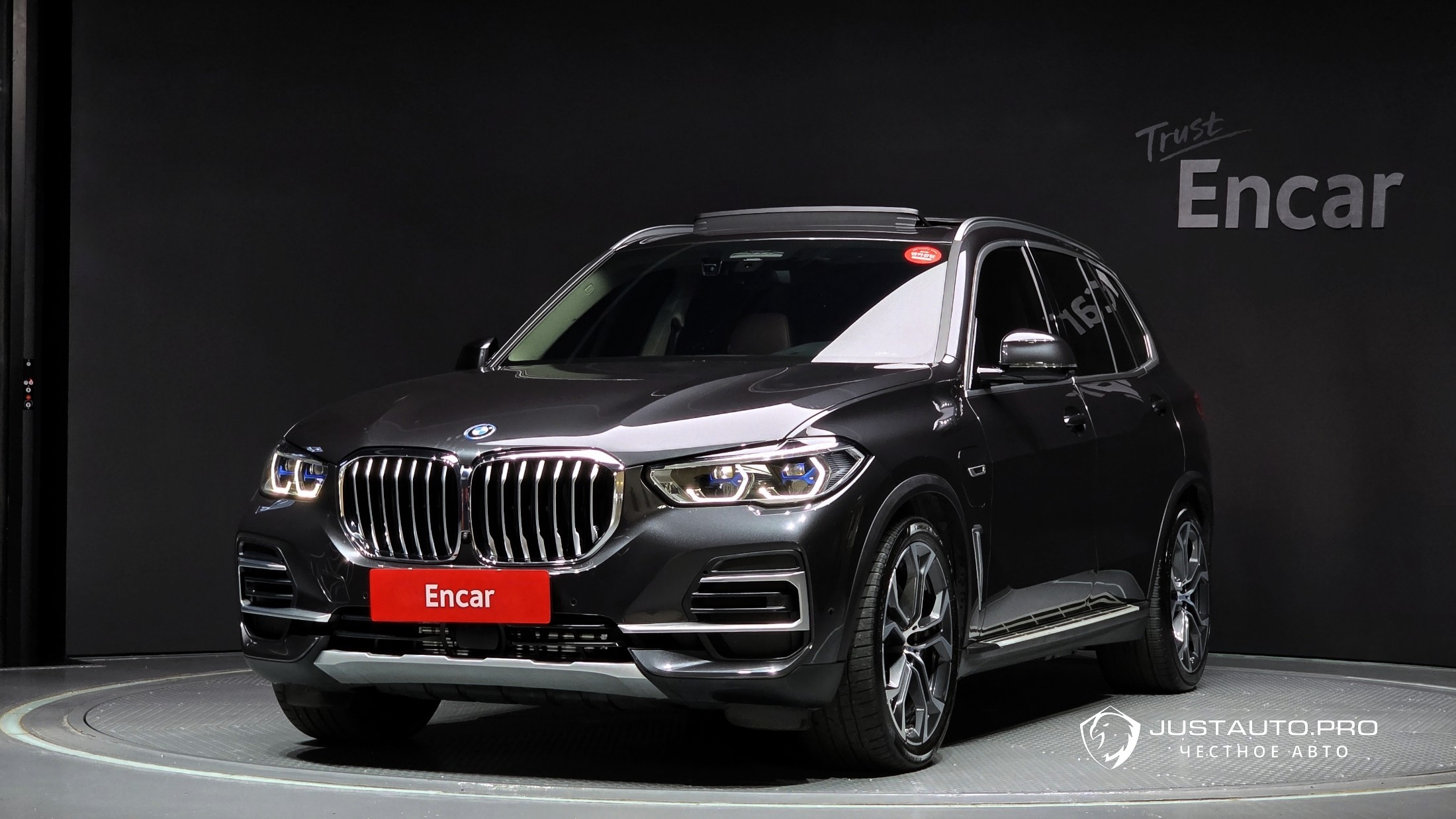 Автомобиль BMW X5