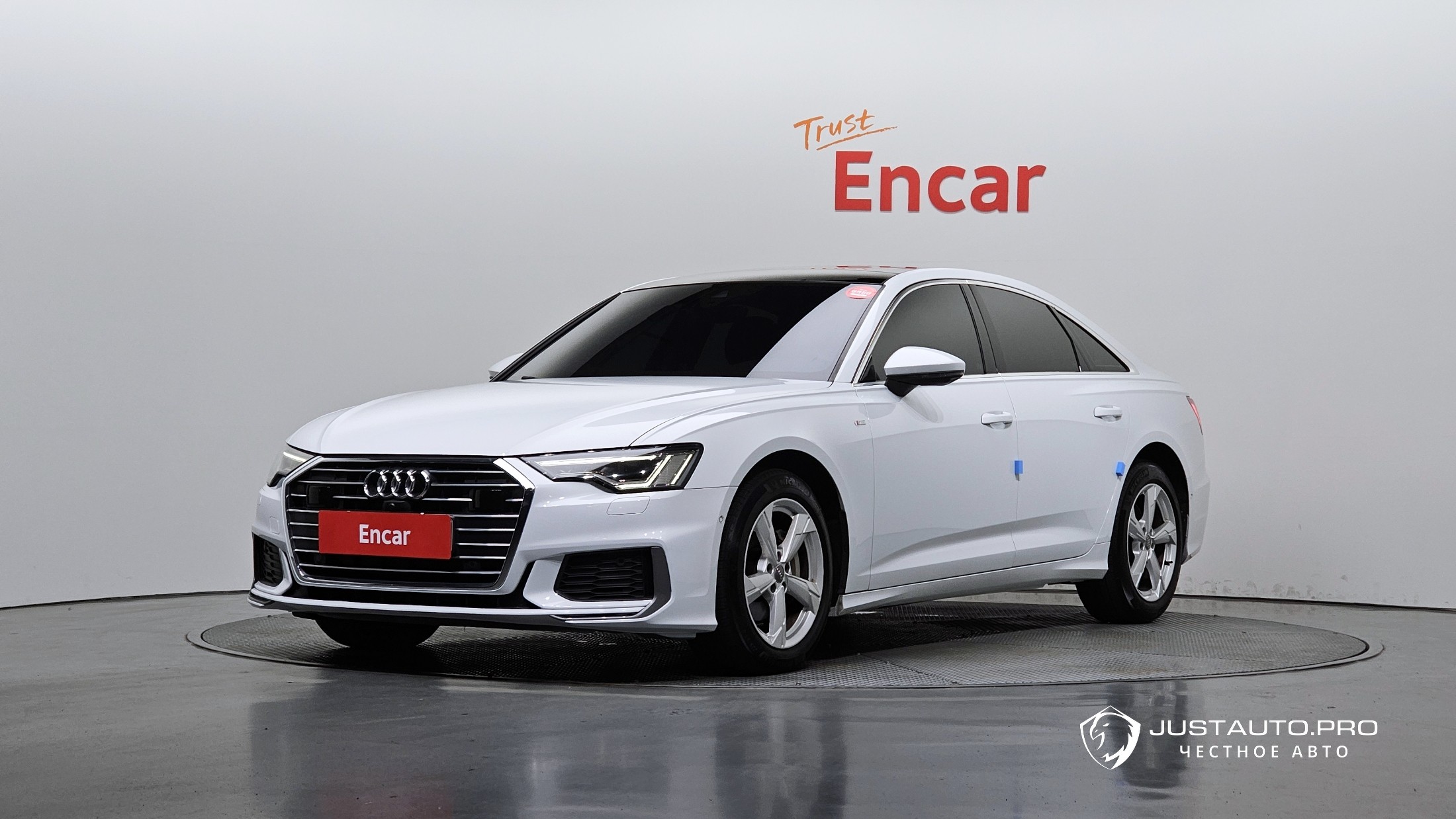 Автомобиль Audi A6